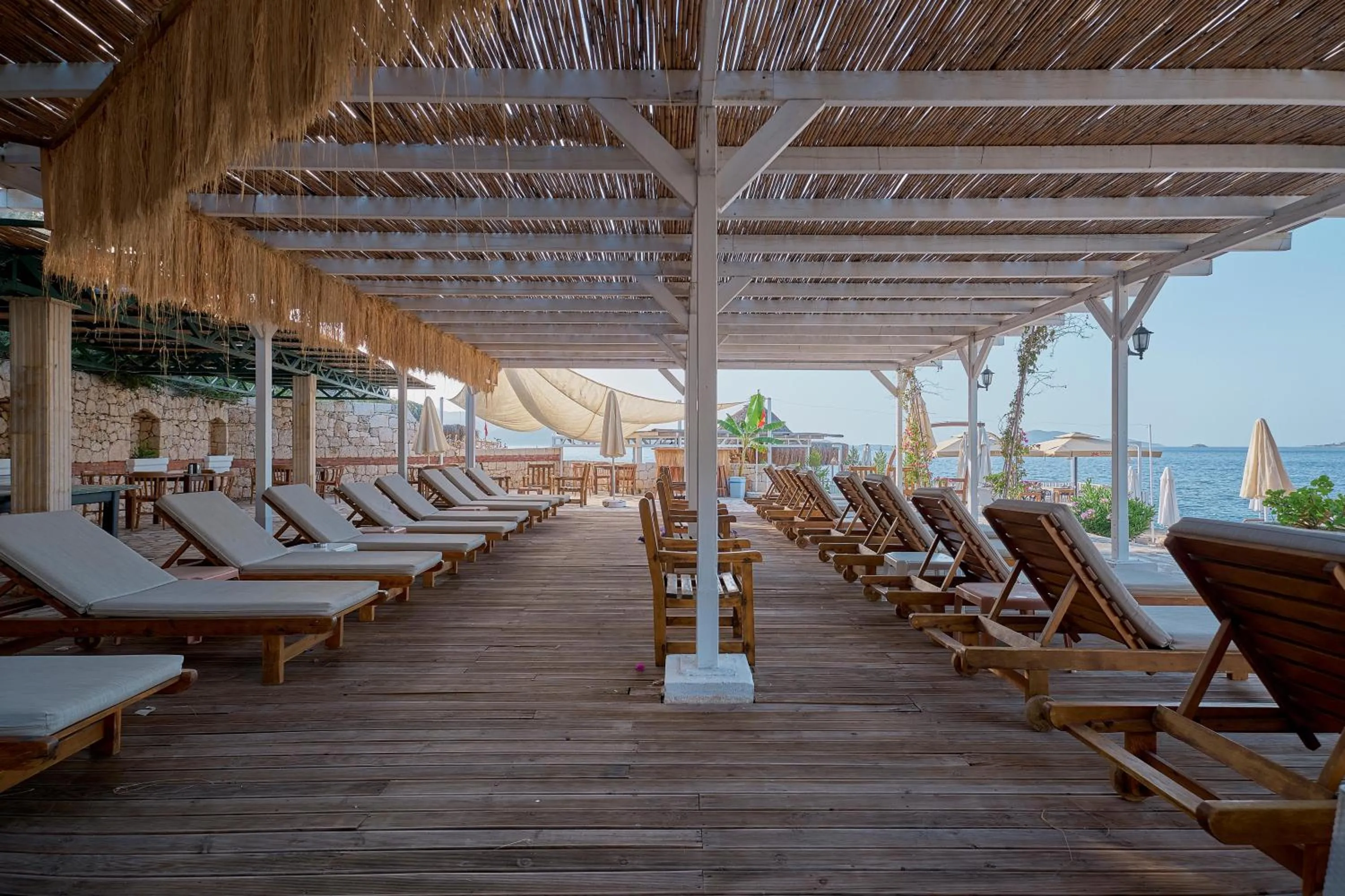 Balcony/Terrace in Aquarius Hotel