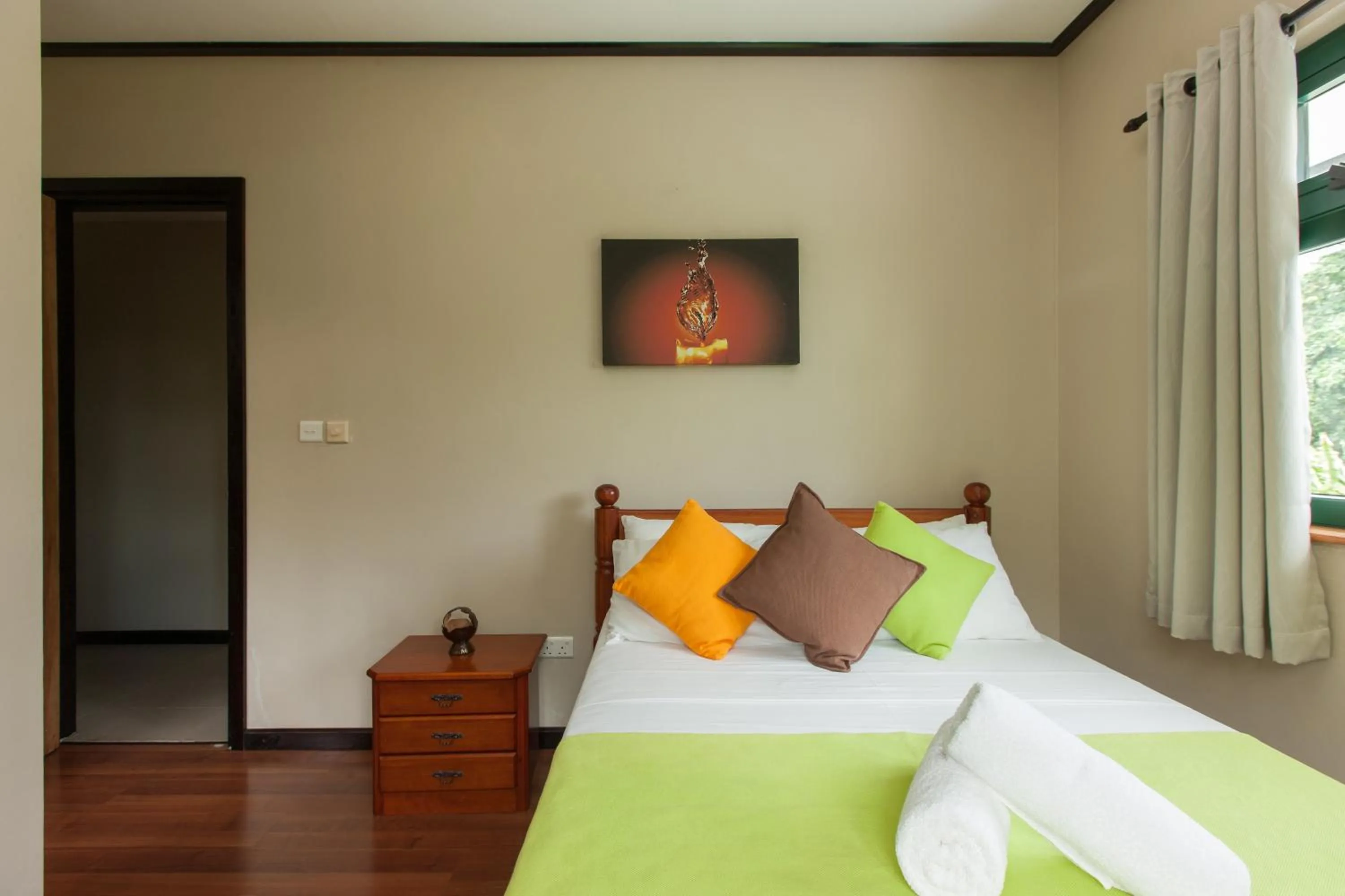 Bedroom, Bed in La Kaz Safran