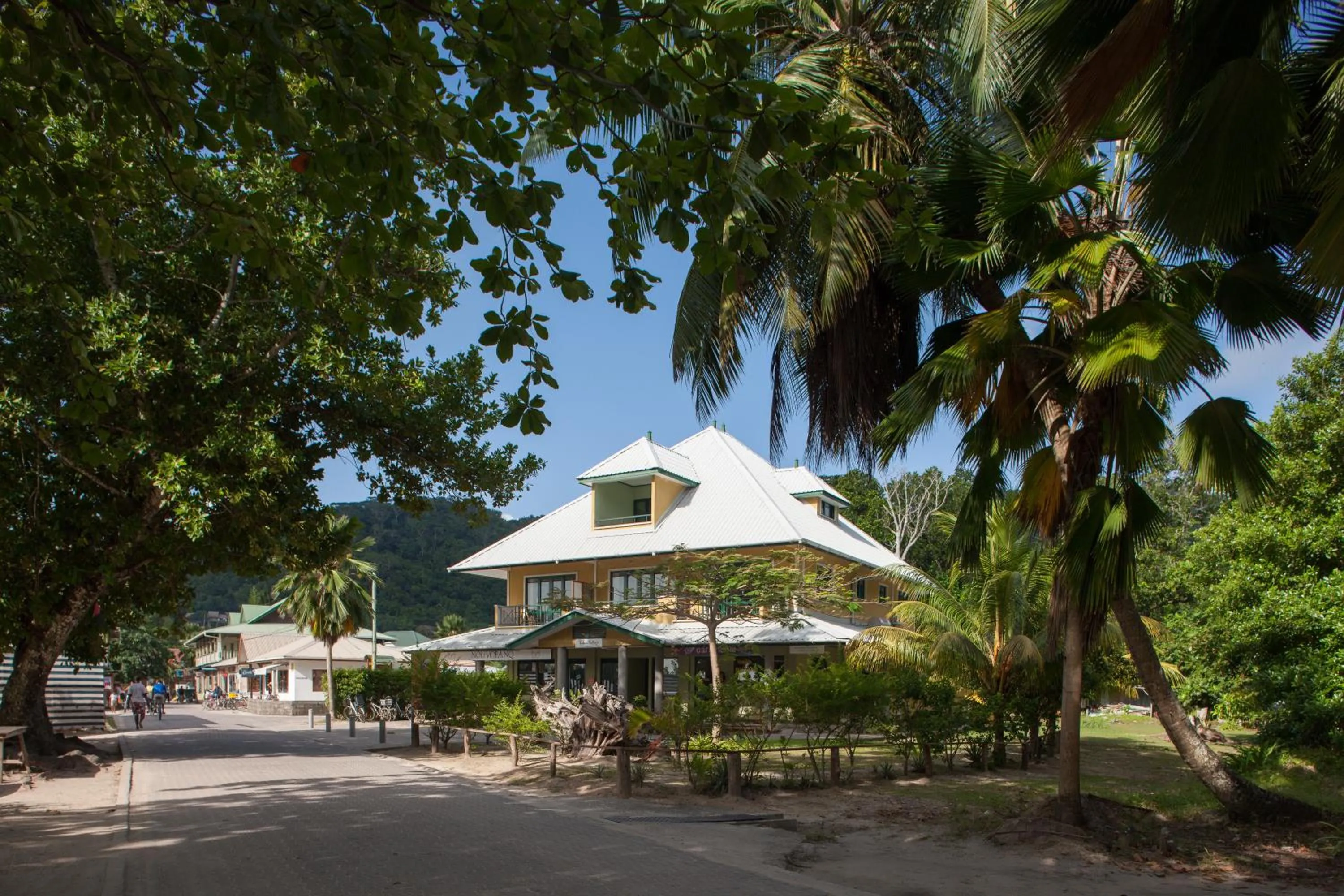 Street view in La Kaz Safran