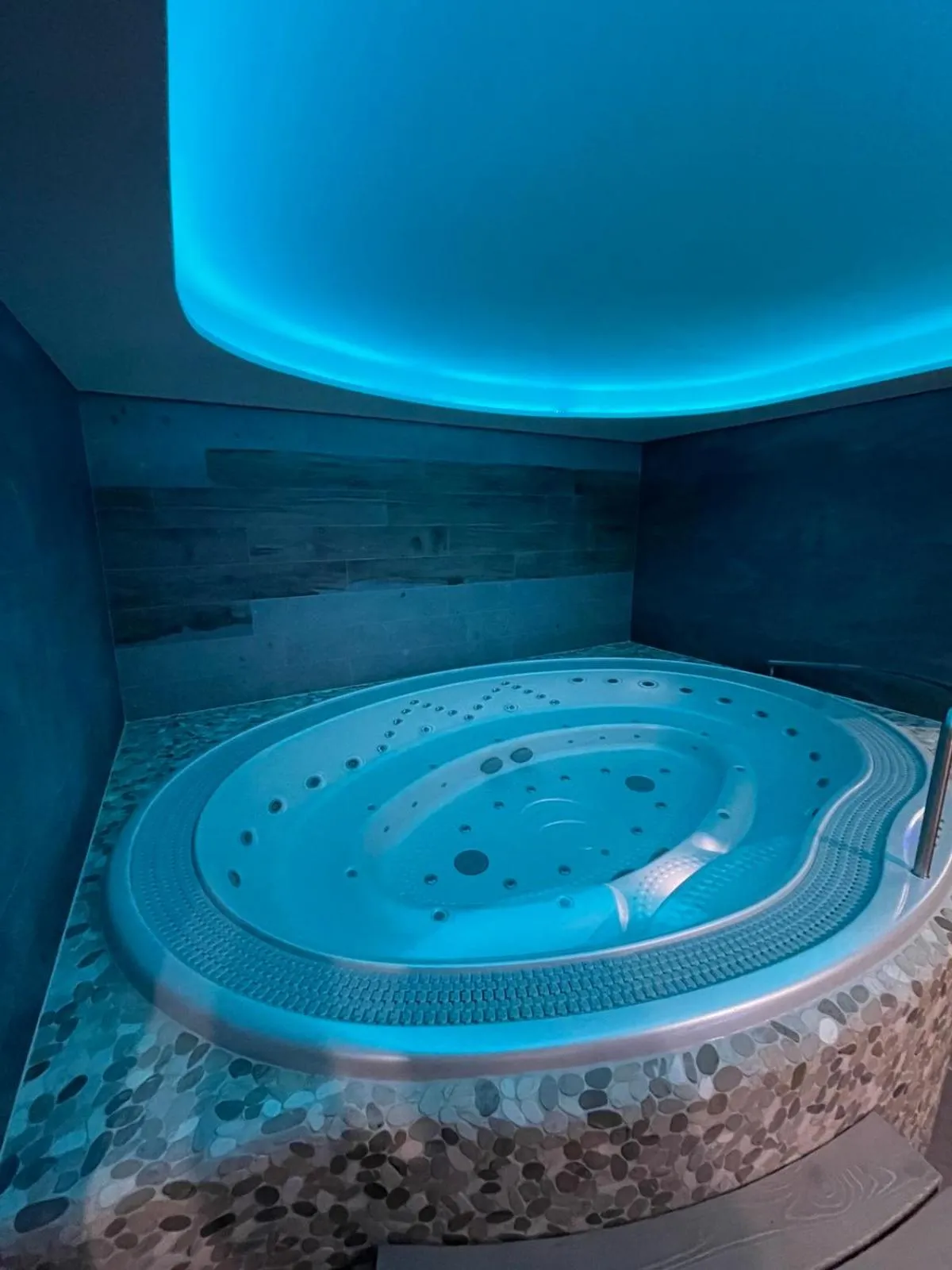 Hot Tub in Apartmán s výhľadom na štíty Ovruč 312