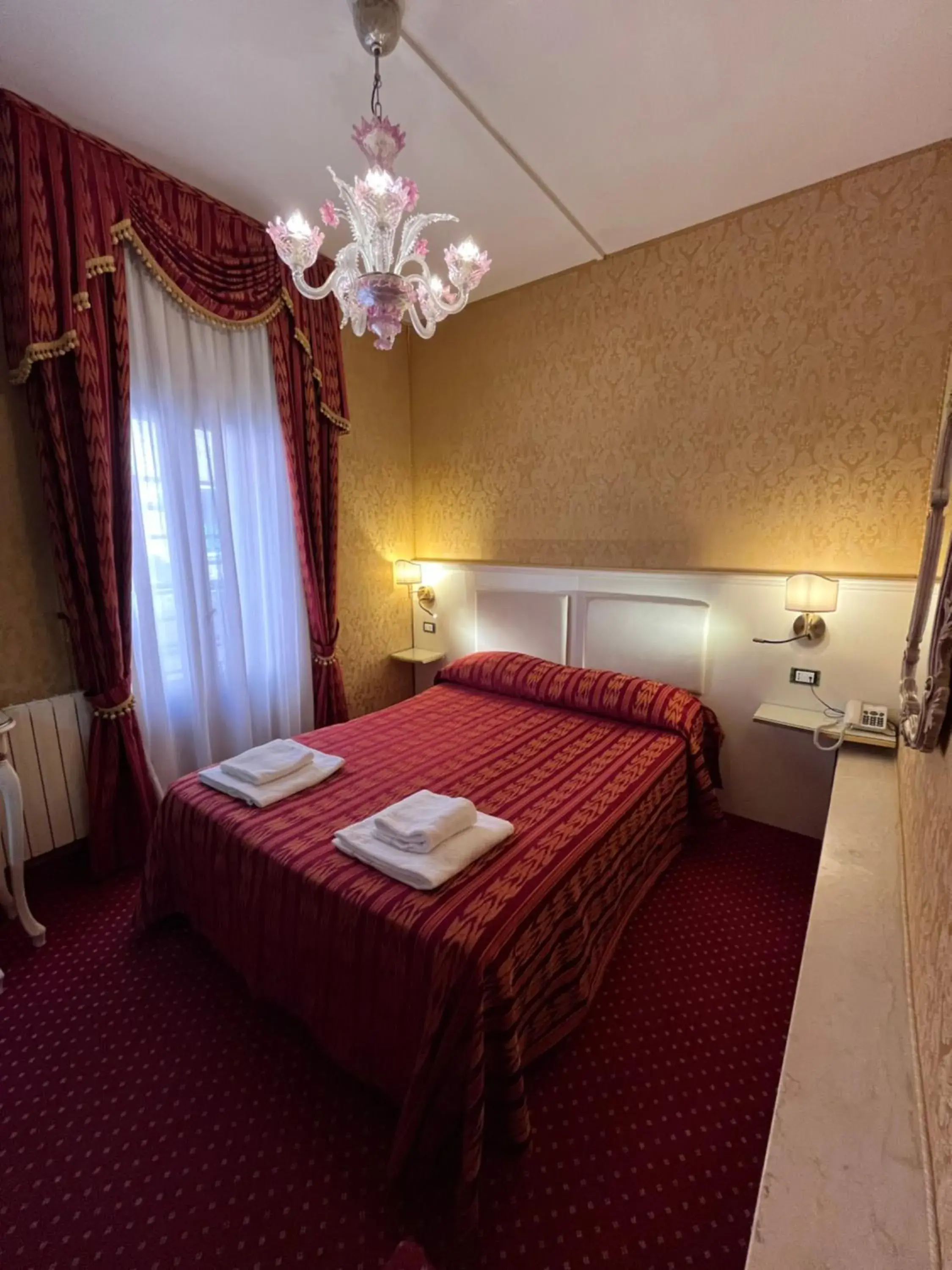 Bed in Hotel Castello Bed in Hotel Castello