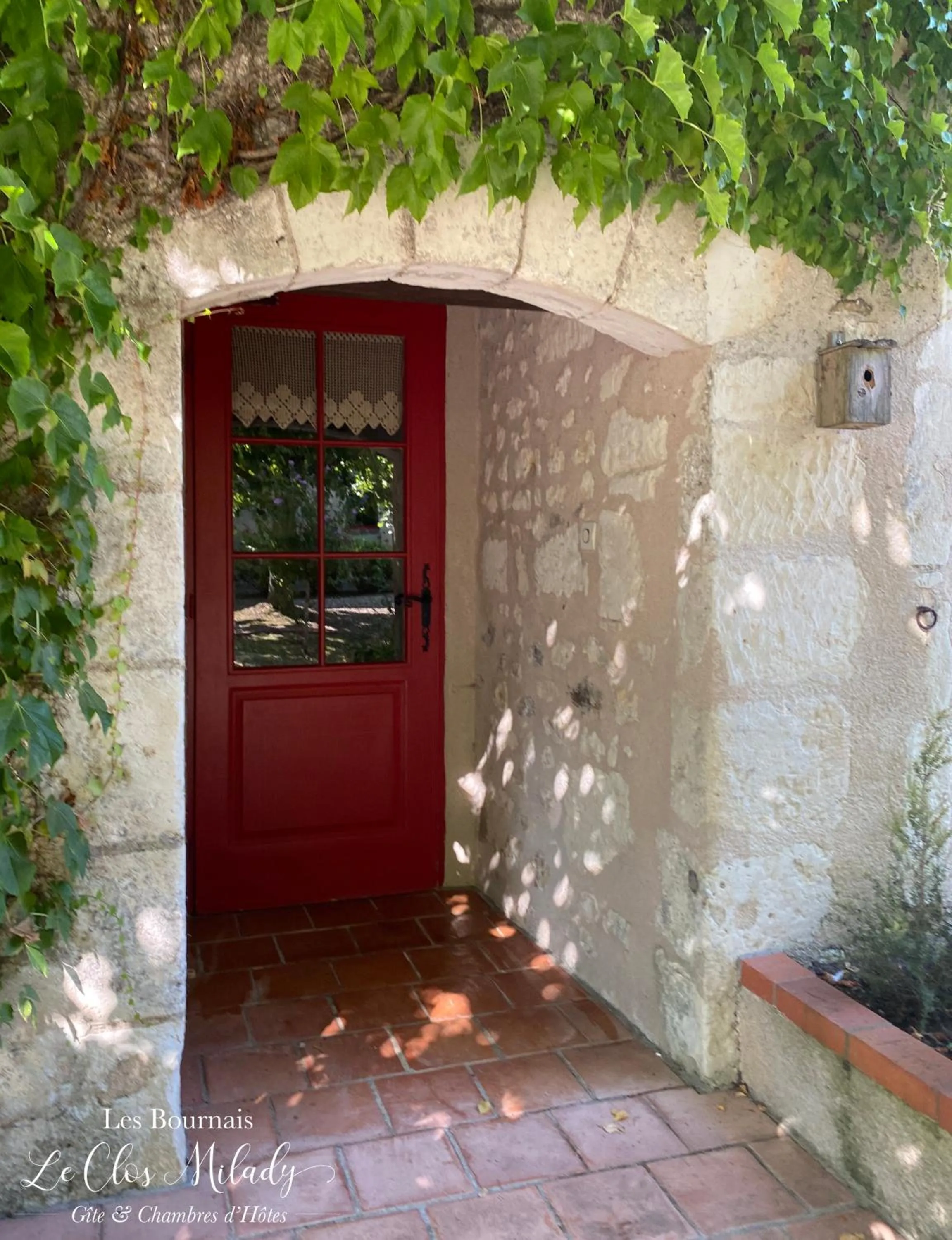 Facade/entrance in Chambres d'Hôtes Les Bournais - Le Clos Milady