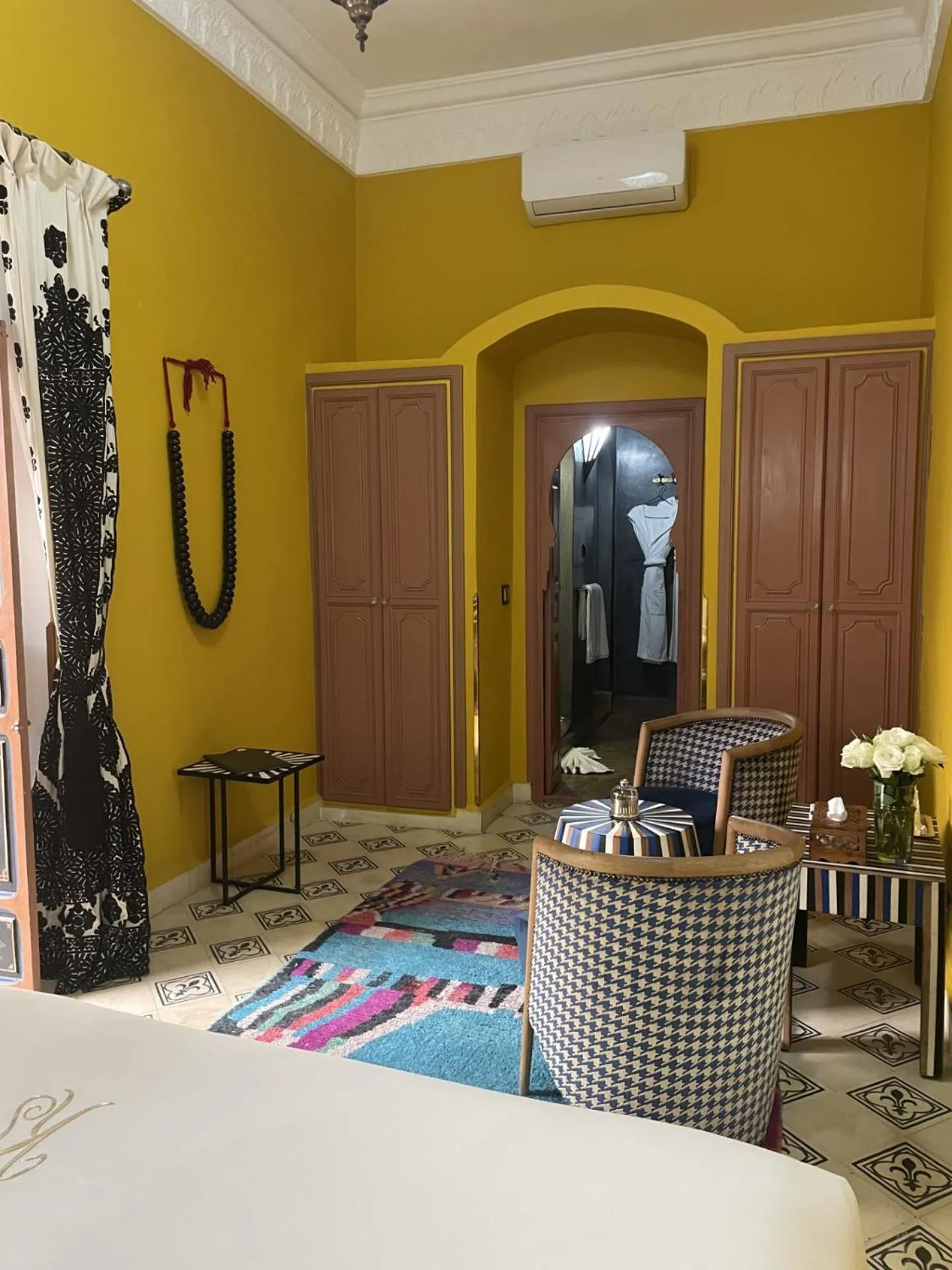 Bedroom in Riad Ksar Al Amal & Spa
