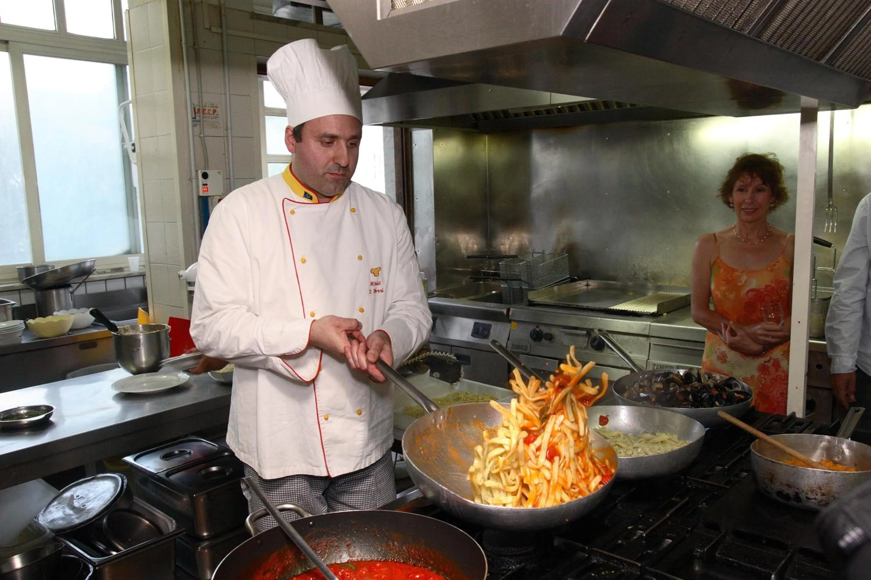 People in Hotel Due Torri