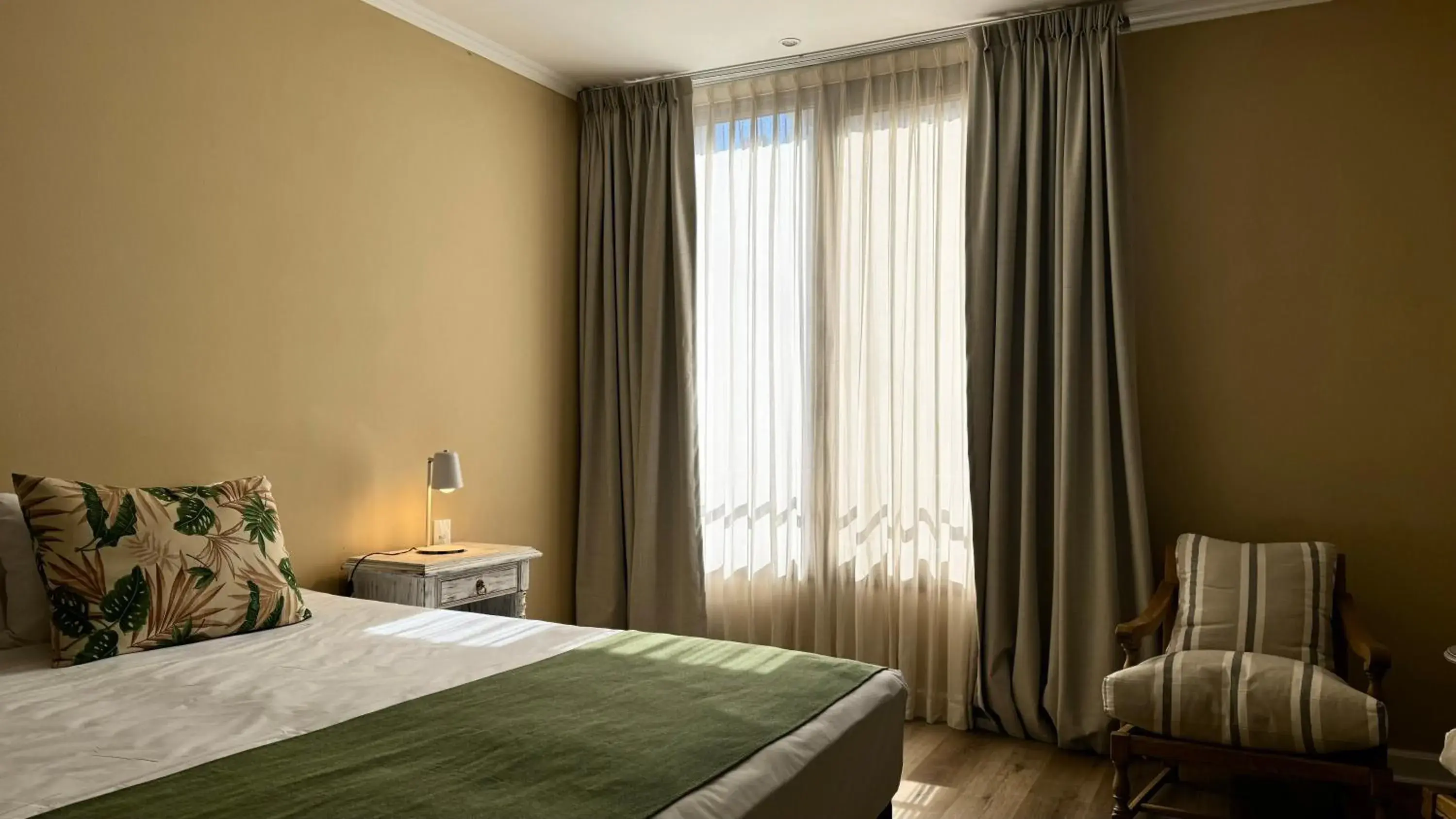 Junior Suite in Gardi Hotel & Suites Junior Suite in Gardi Hotel & Suites