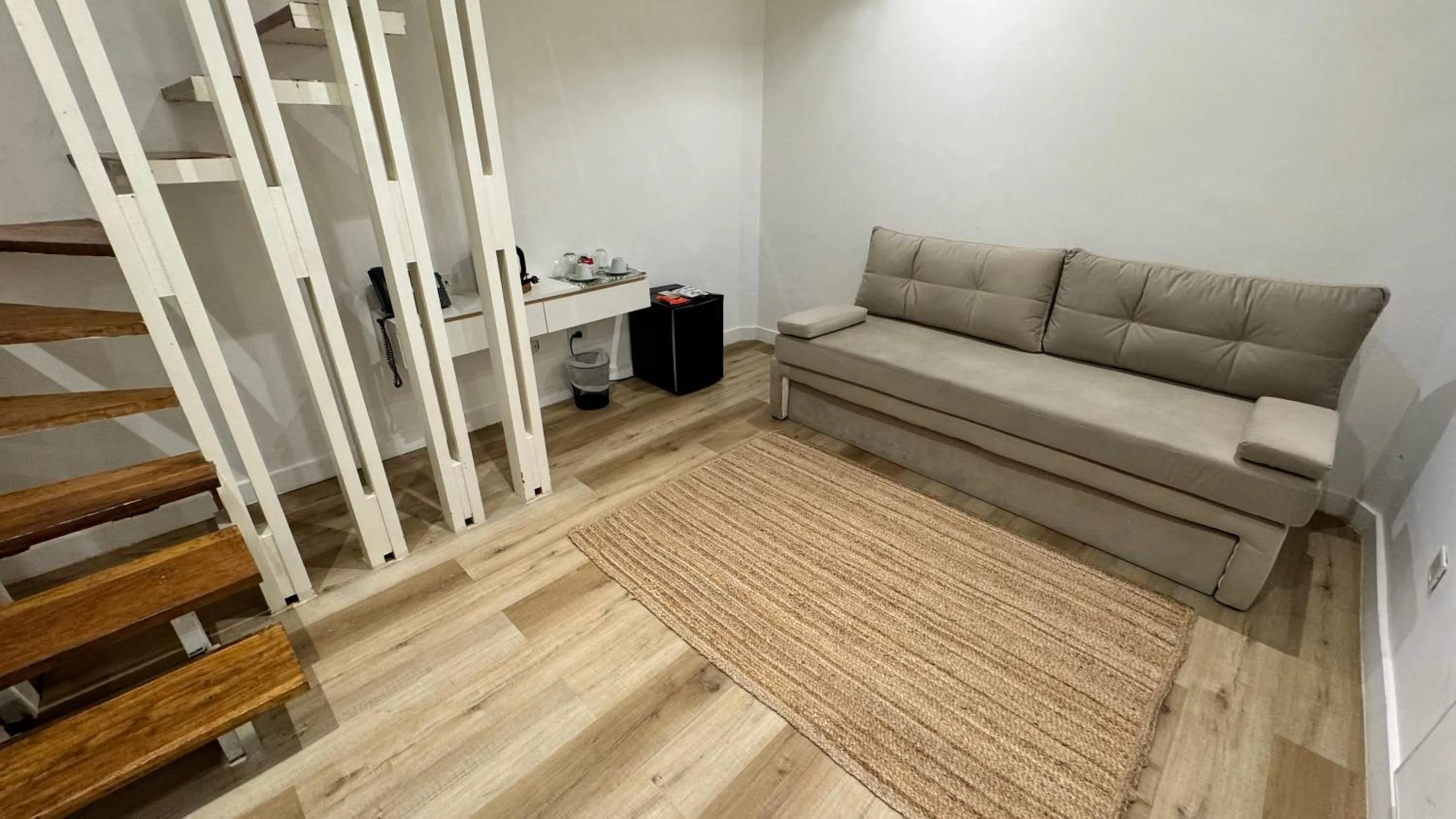 Living room in Gardi Hotel & Suites