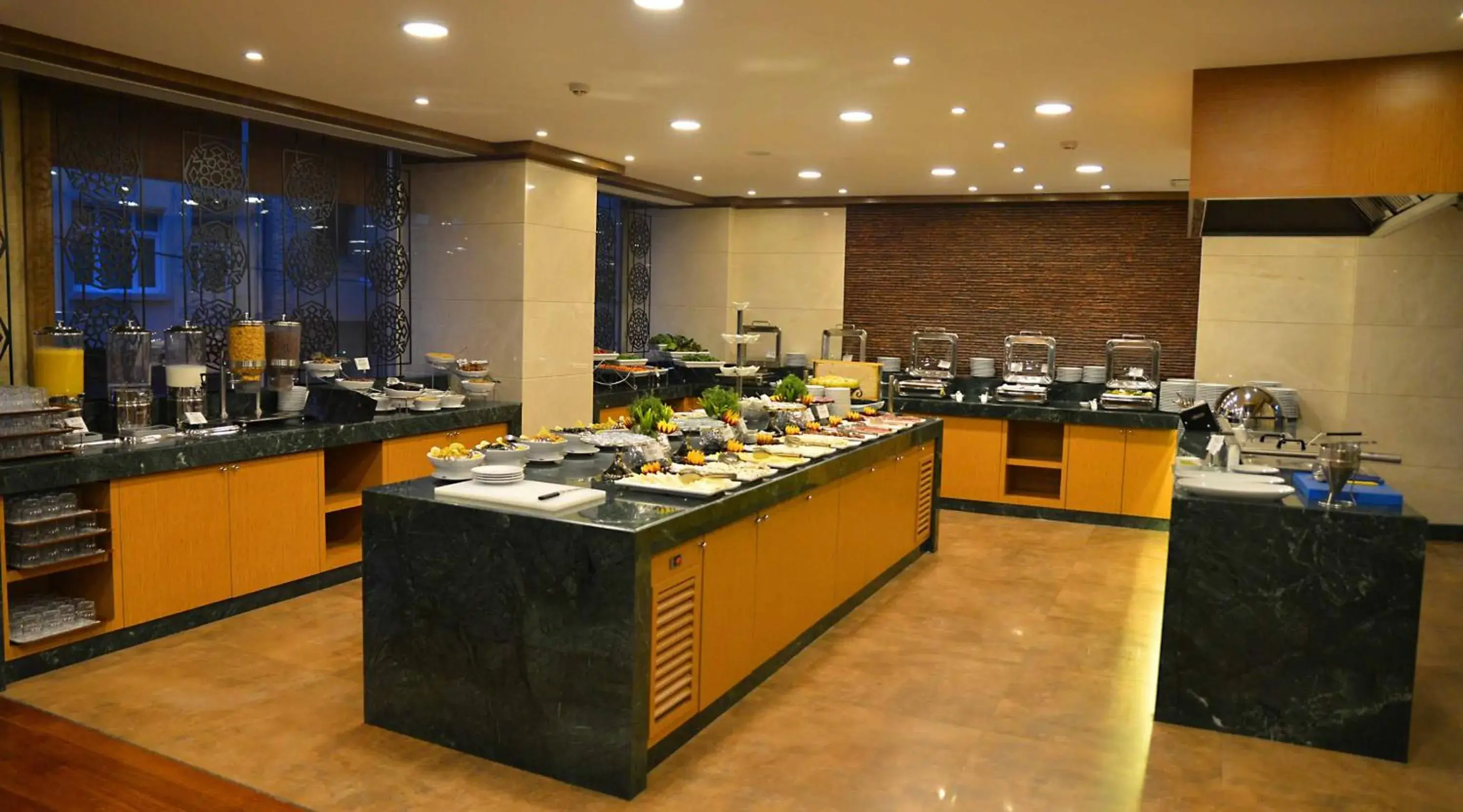 Restaurant/places to eat in The Green Park Taksim Restaurant/places to eat in The Green Park Taksim