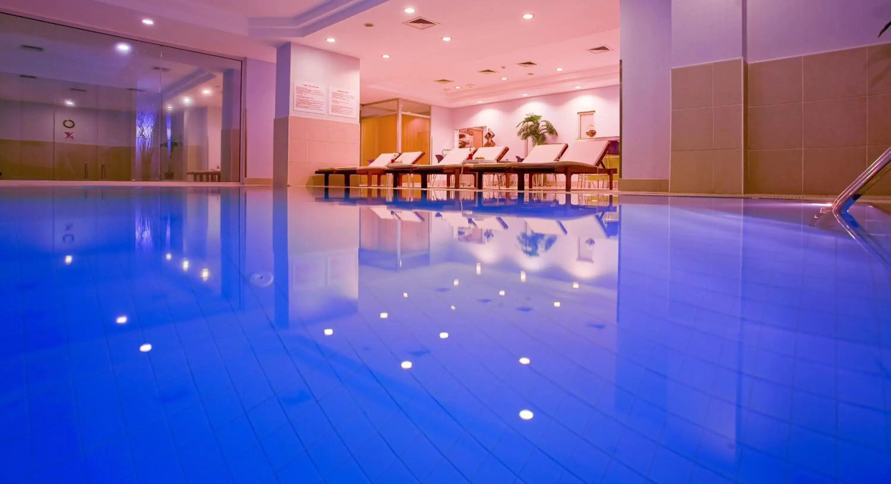 Spa and wellness centre/facilities in The Green Park Taksim Spa and wellness centre/facilities in The Green Park Taksim