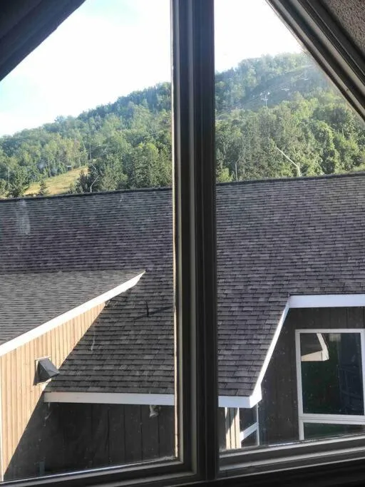 Freshly Upgraded Cozy Loft @ North Creek Resort