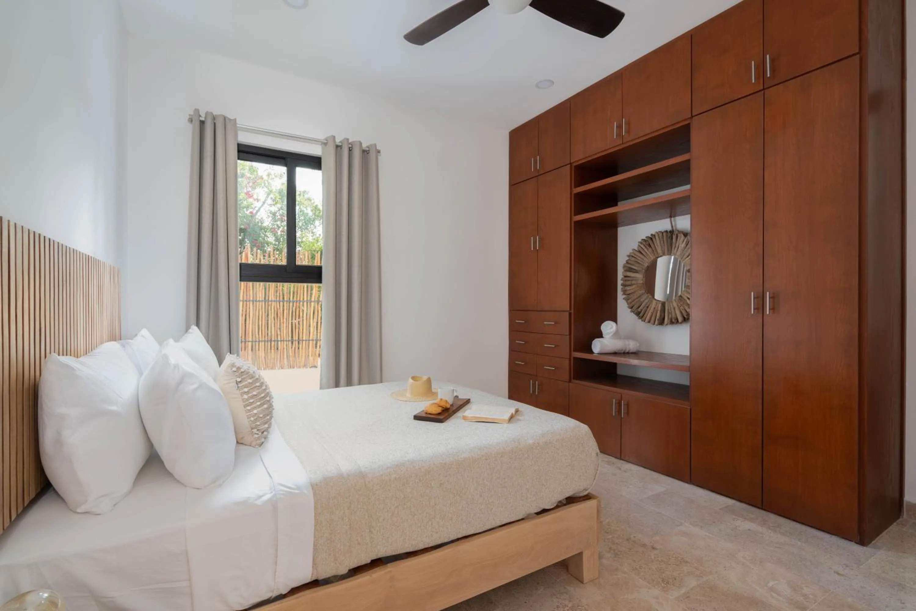 Bed in Tulum Cozy 3 Bedrooms Townhome-Centrally Located-Gated-WIFI