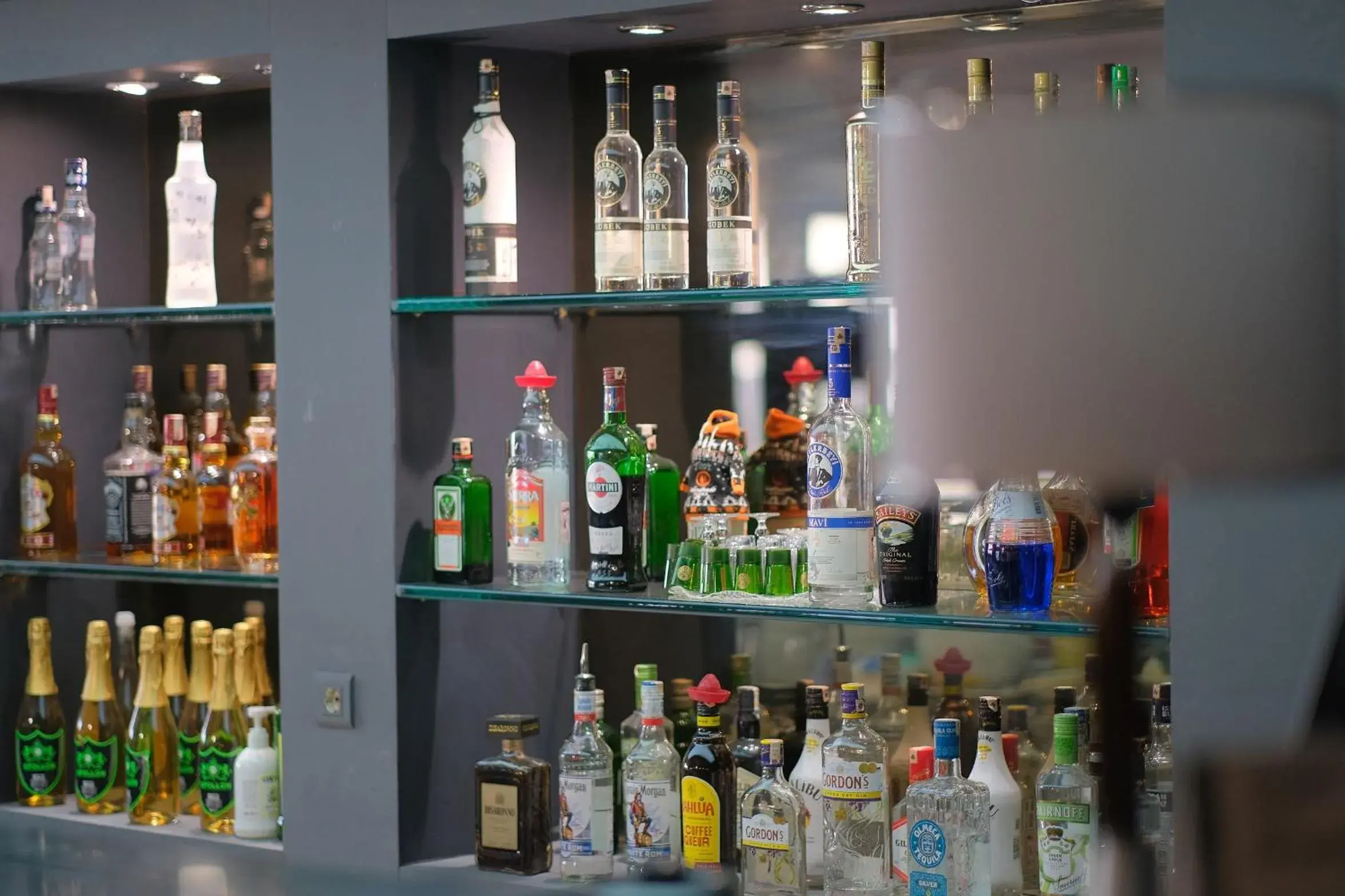 Lounge or bar in The Green Park Bostancı Lounge or bar in The Green Park Bostancı