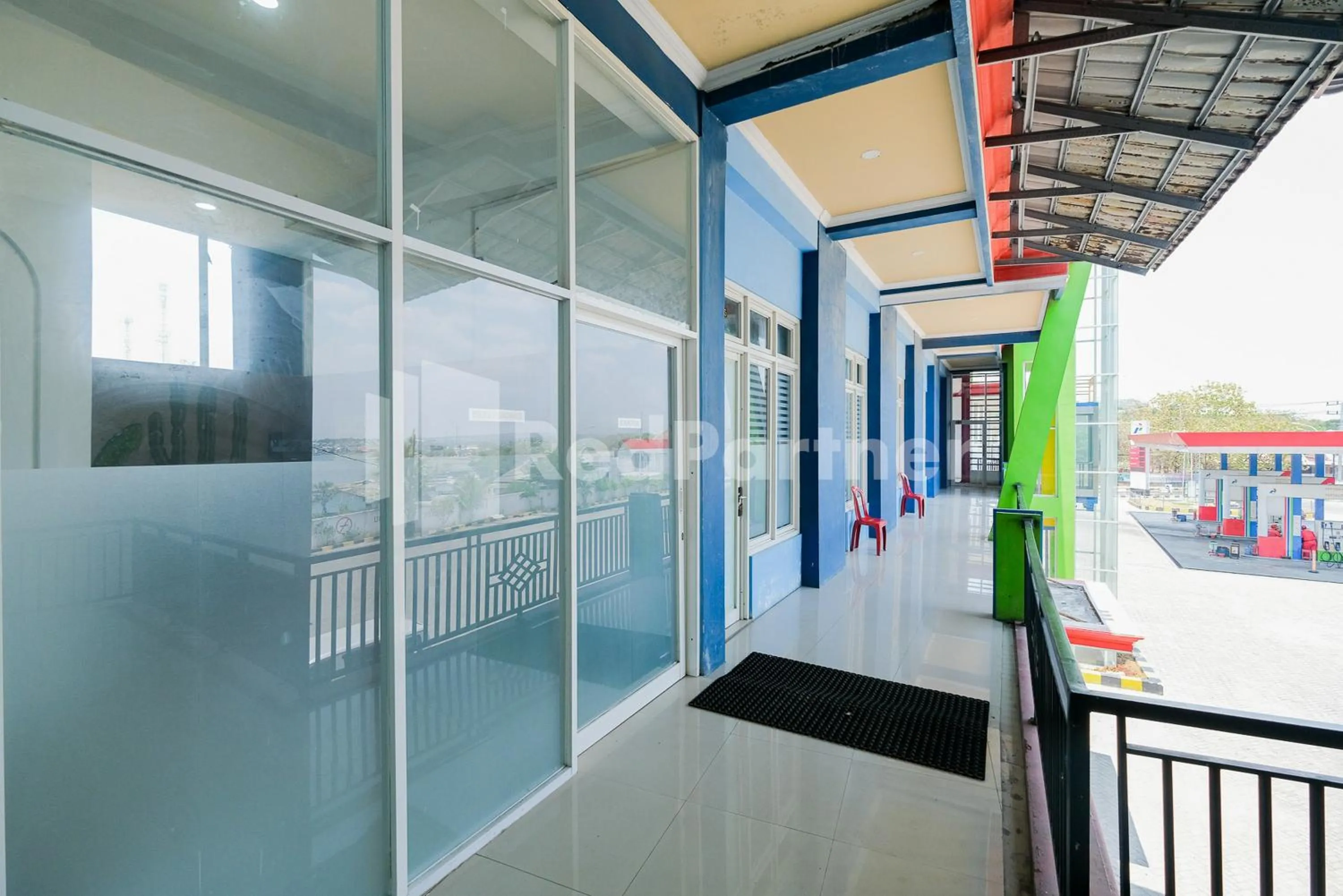 Property building in Grand Kencana Guesthouse Syariah near Wisata Bahari Lamongan