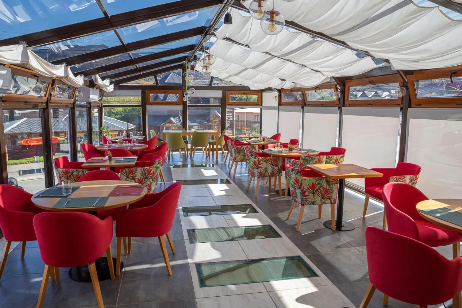 Restaurant/places to eat in Chalten Suites Hotel