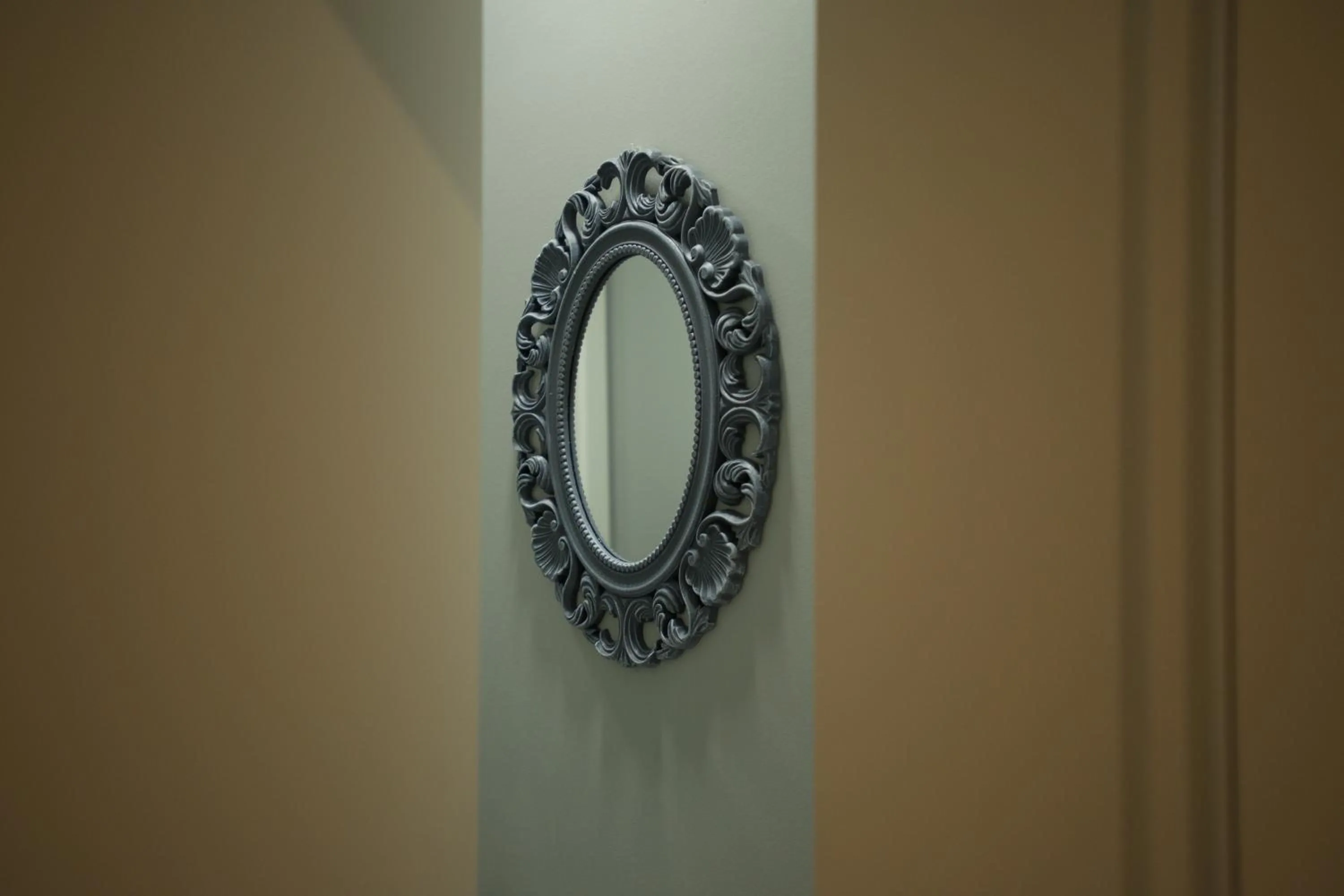 Decorative detail in Charming Blue