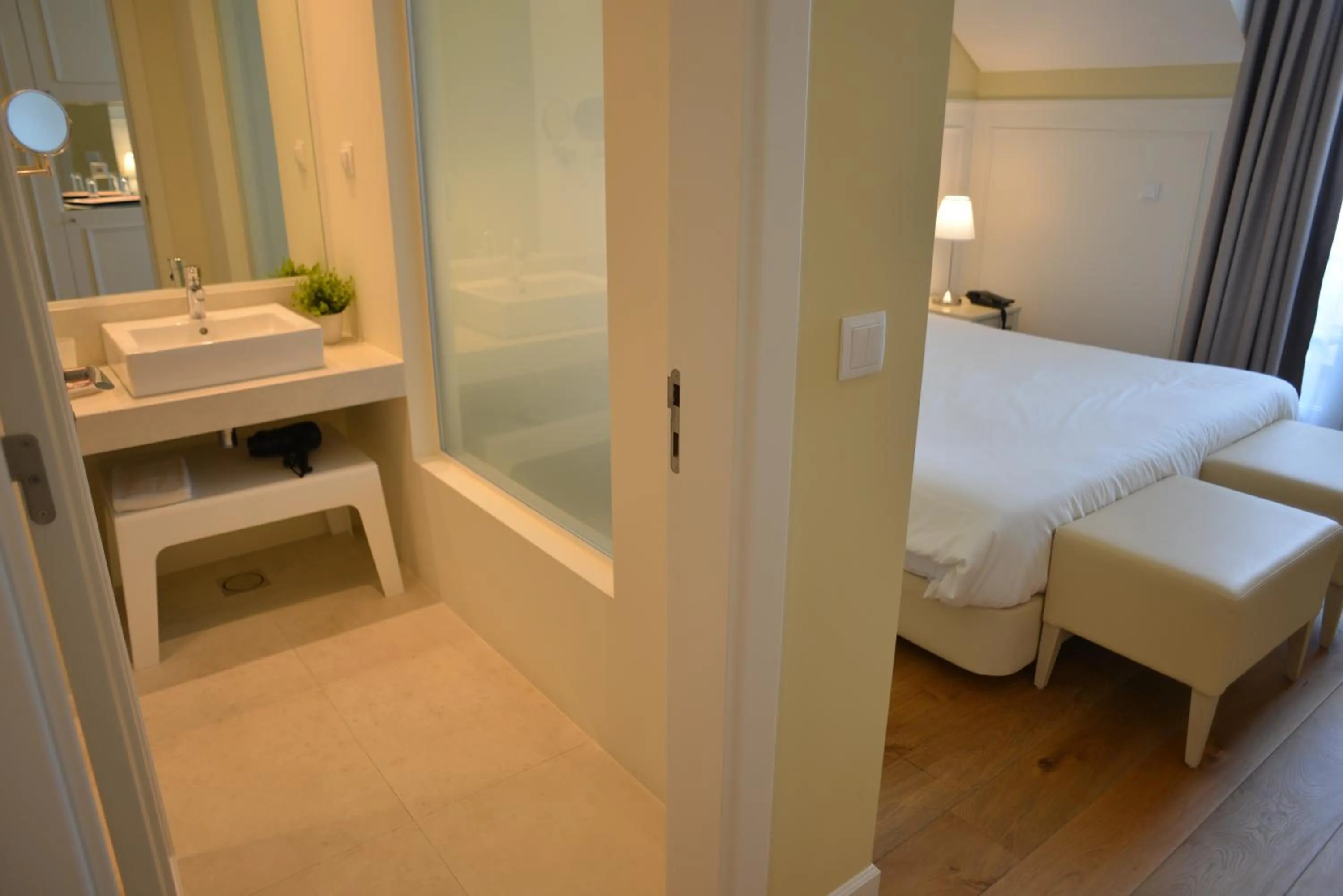 Bathroom, Bed in Charming Blue