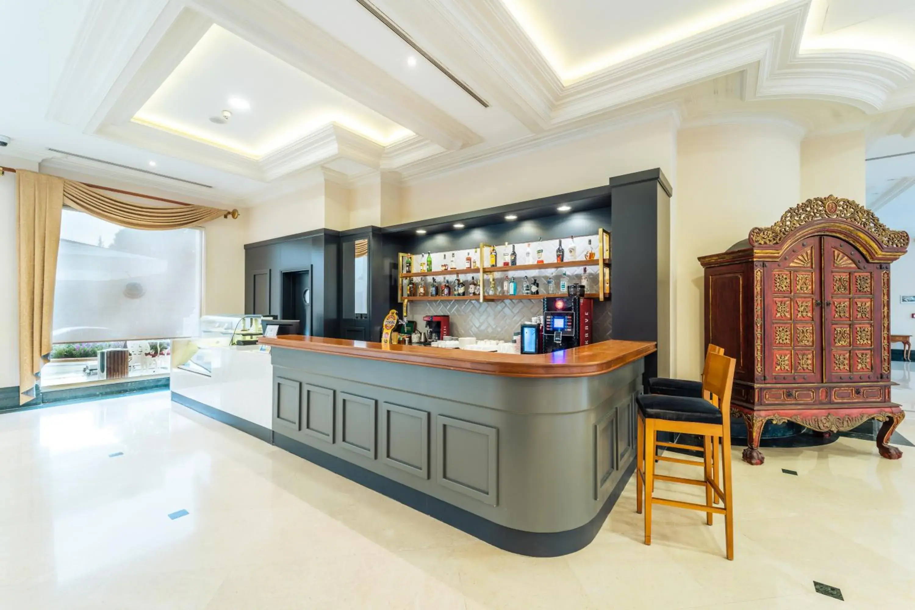Lounge or bar in IC Hotels Airport Lounge or bar in IC Hotels Airport