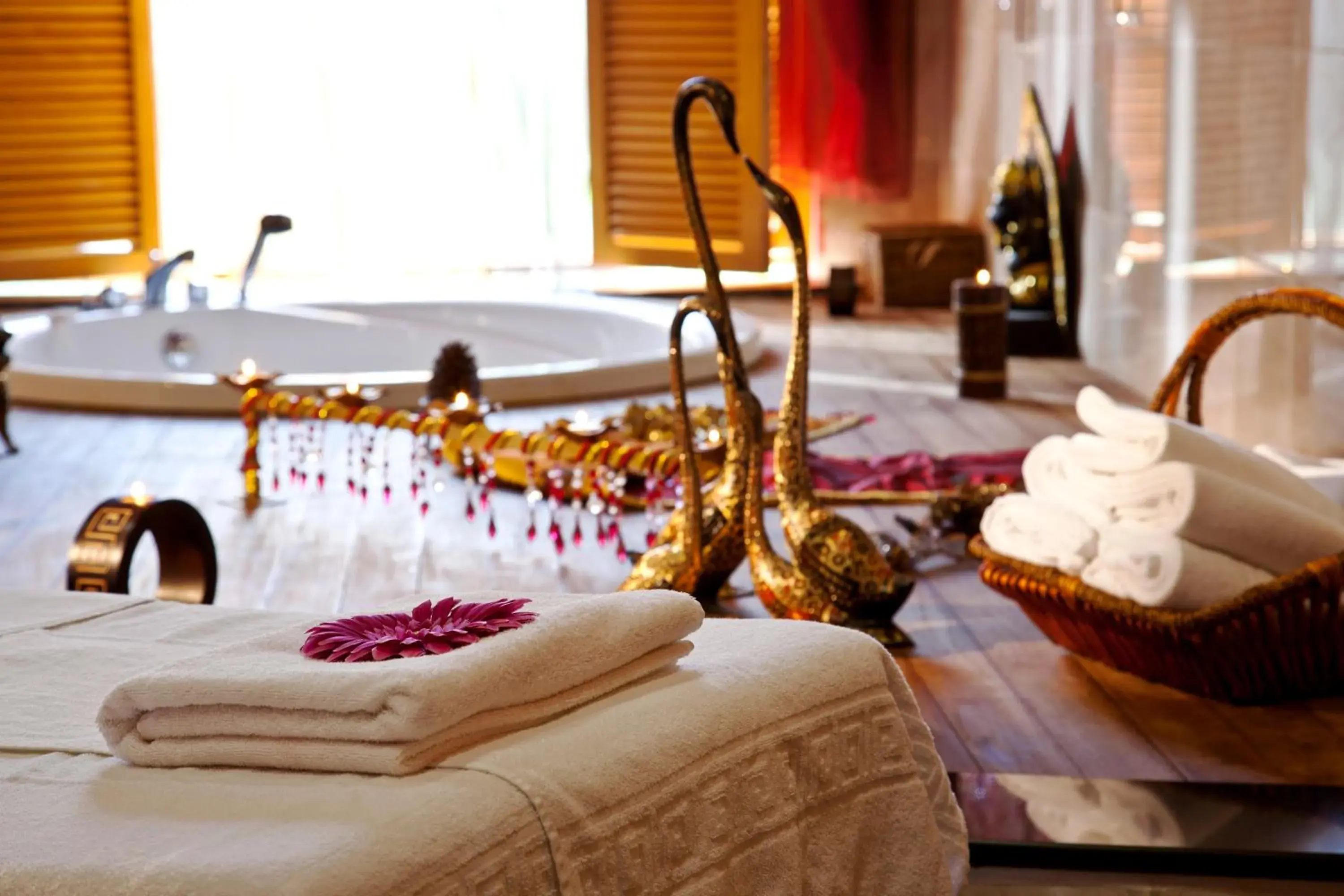 Hot Tub, Bed in IC Hotels Airport Hot Tub, Bed in IC Hotels Airport