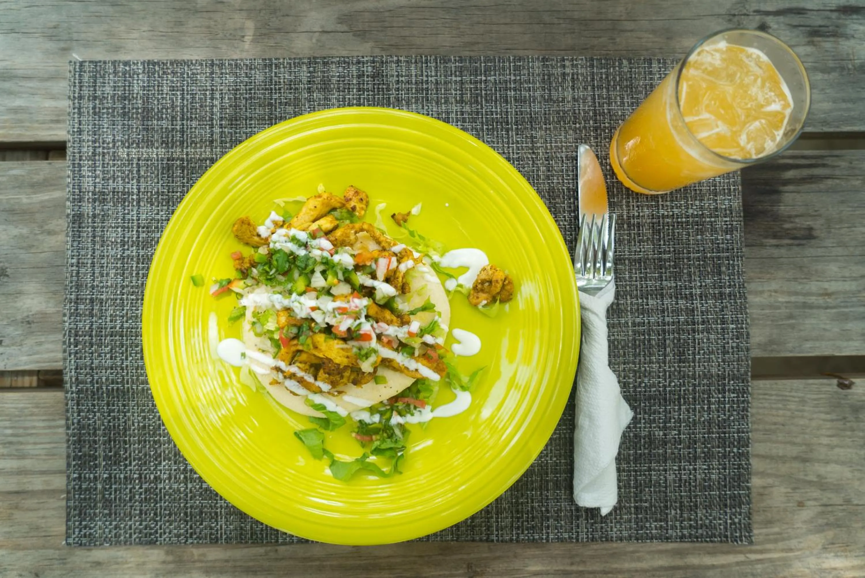 Food in Thatch Caye Resort a Muy'Ono Resort