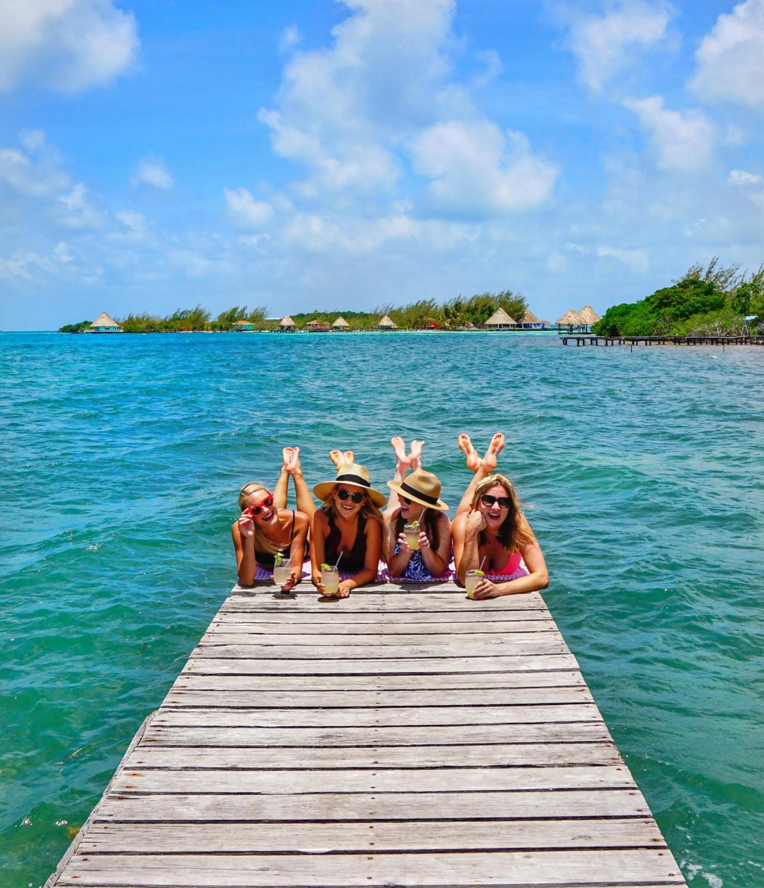 Sea view in Thatch Caye Resort a Muy'Ono Resort