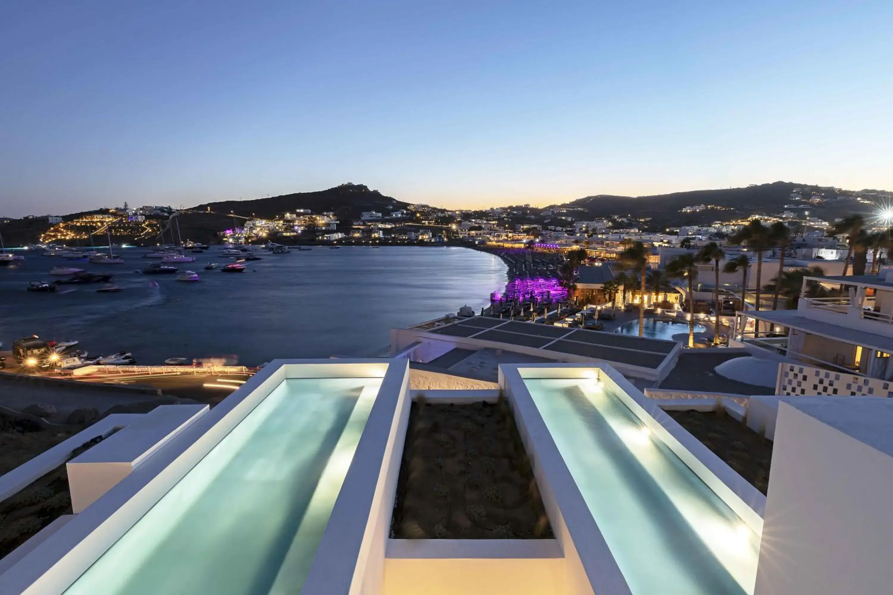 CUBIC Mykonos Seafront Design Suites CUBIC Mykonos Seafront Design Suites