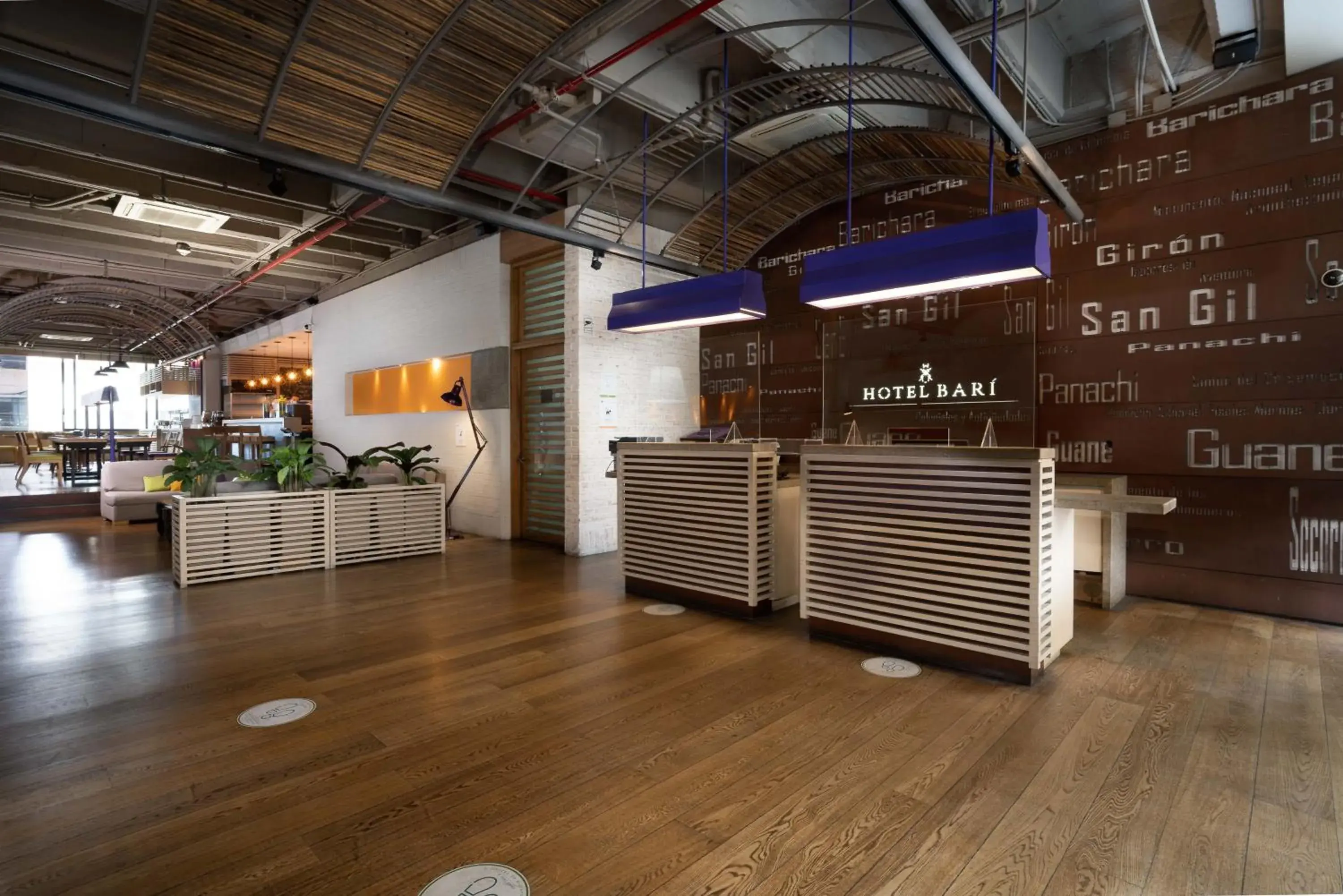 Lobby or reception in Hotel Bari Bucaramanga By OxoHotel Lobby or reception in Hotel Bari Bucaramanga By OxoHotel