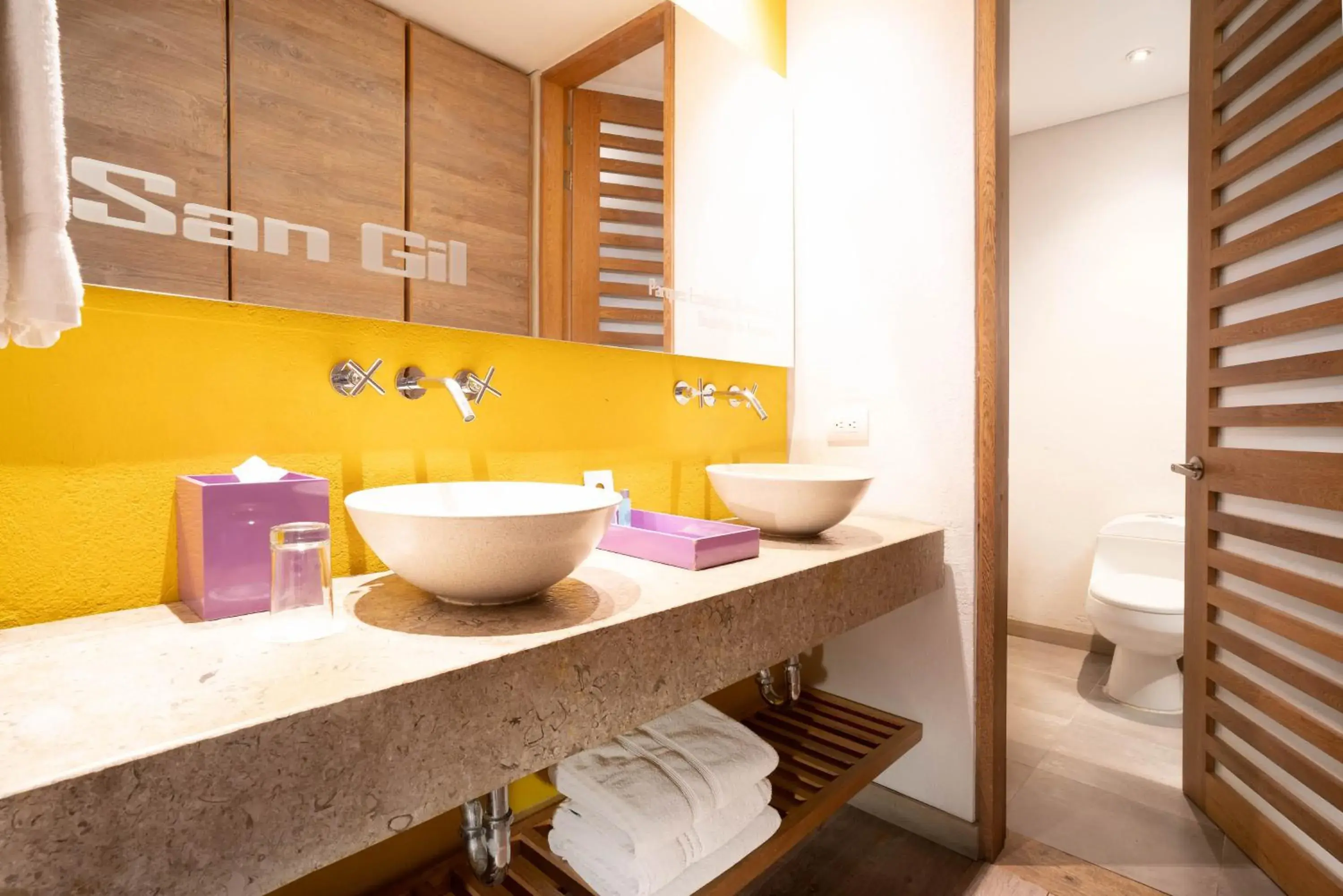 Bathroom in Hotel Bari Bucaramanga By OxoHotel Bathroom in Hotel Bari Bucaramanga By OxoHotel