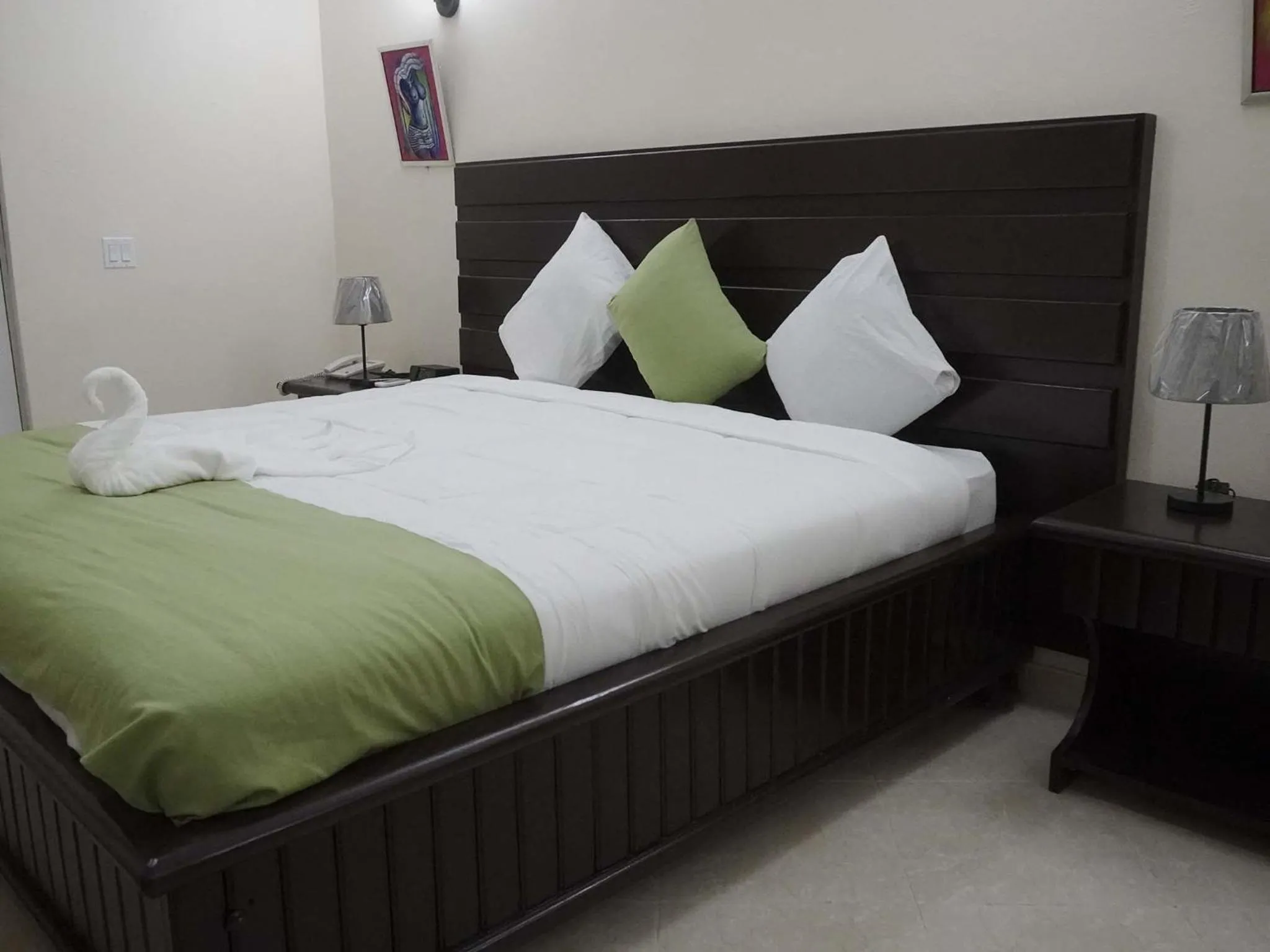 Bedroom, Bed in La Pepiniere Hotel