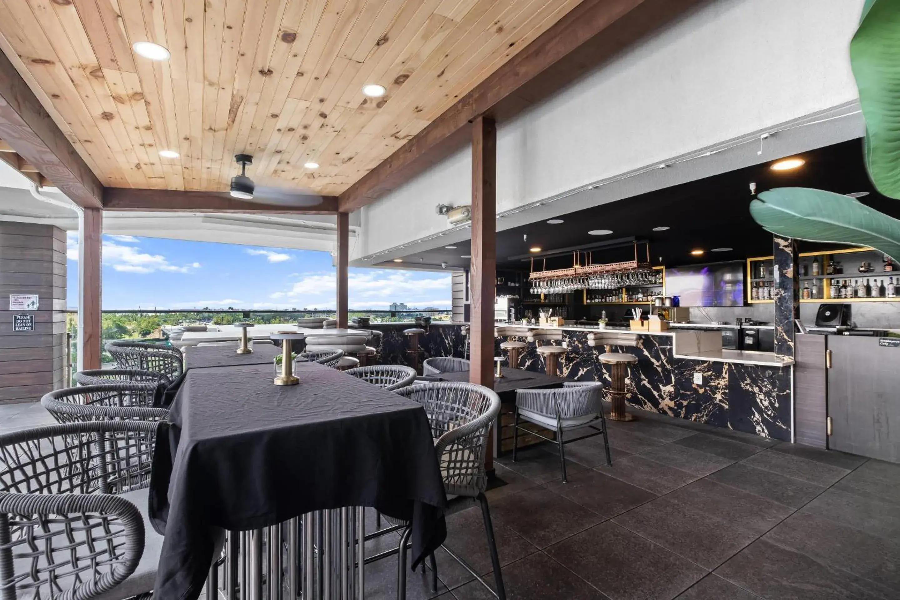 Restaurant/places to eat in Cambria Hotel Orlando near Universal Theme Parks Restaurant/places to eat in Cambria Hotel Orlando near Universal Theme Parks