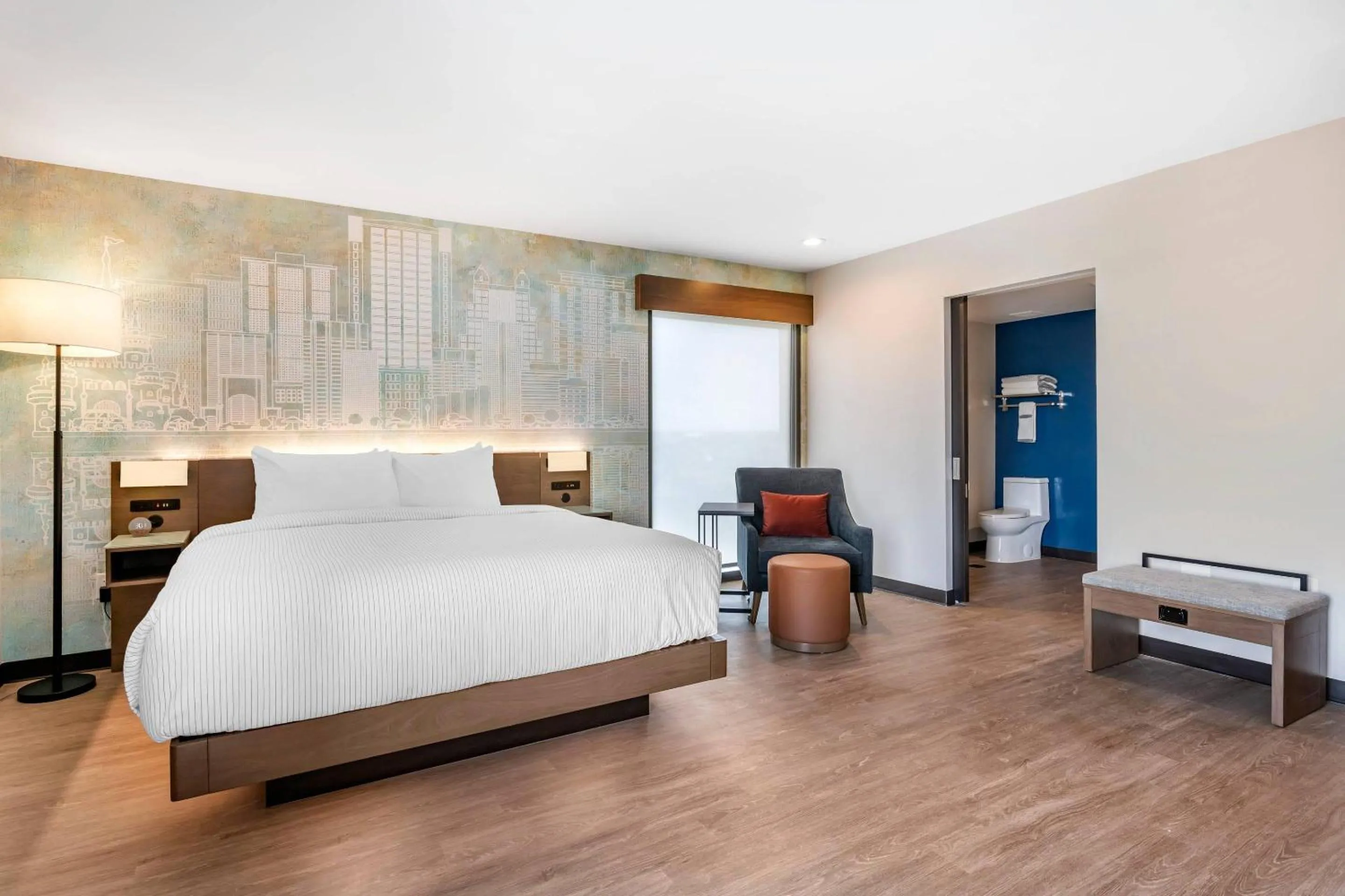 Bedroom, Bed in Cambria Hotel Orlando near Universal Theme Parks