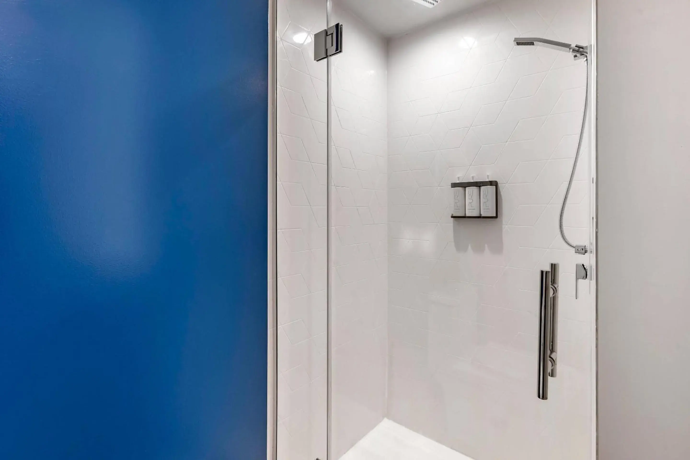 Bedroom in Cambria Hotel Orlando near Universal Theme Parks Bedroom in Cambria Hotel Orlando near Universal Theme Parks