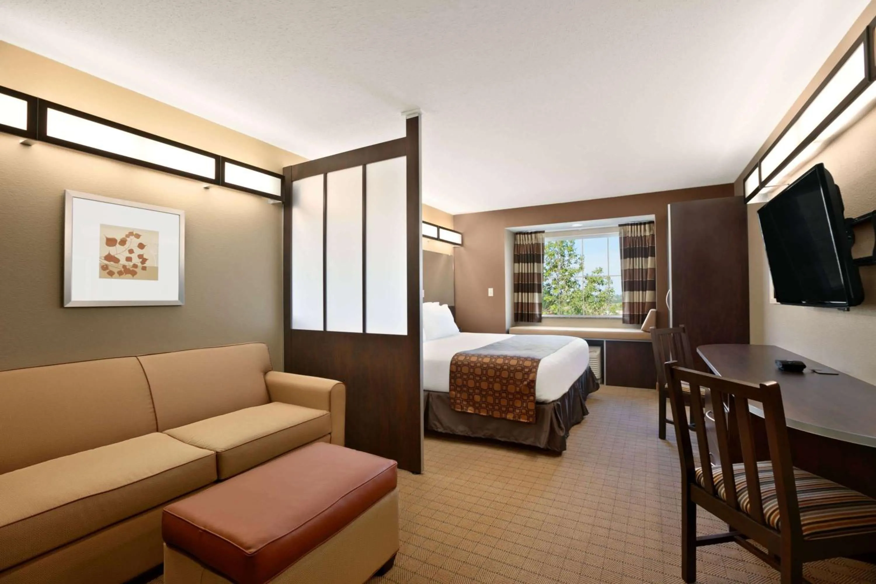 Bed in Microtel Inn & Suites by Wyndham St Clairsville - Wheeling