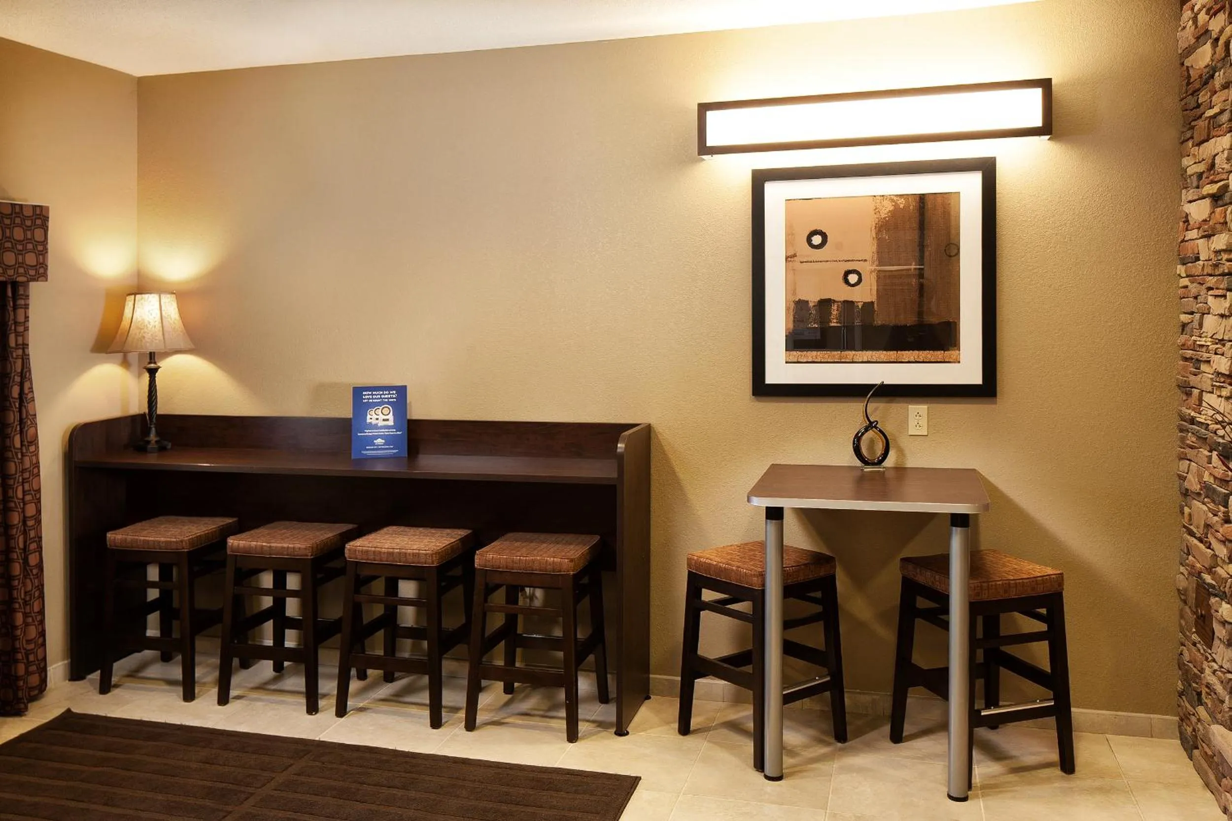 Microtel Inn & Suites by Wyndham St Clairsville - Wheeling
