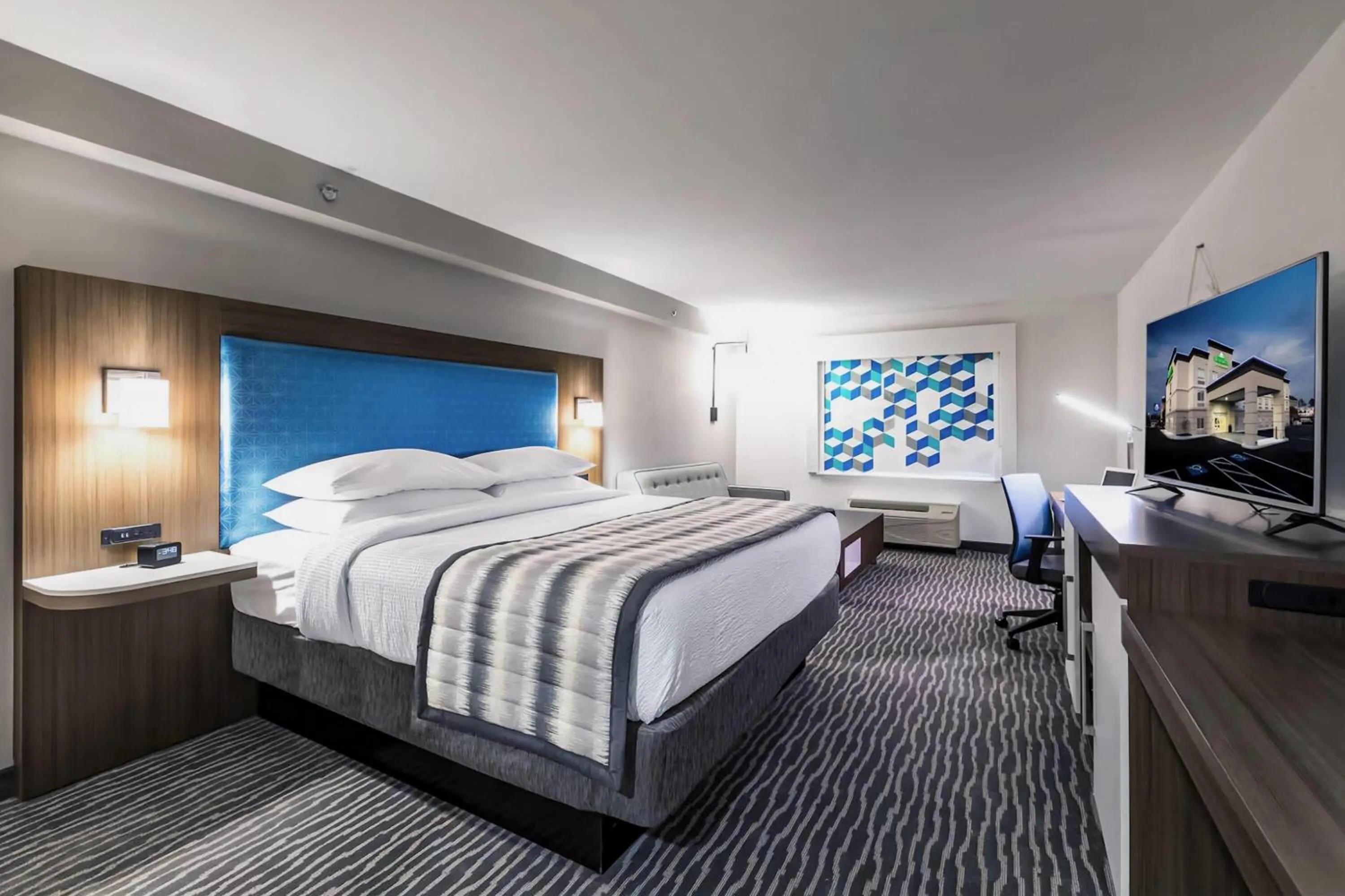 Photo of the whole room, Bed in Wingate Augusta Washington Road by Wyndham