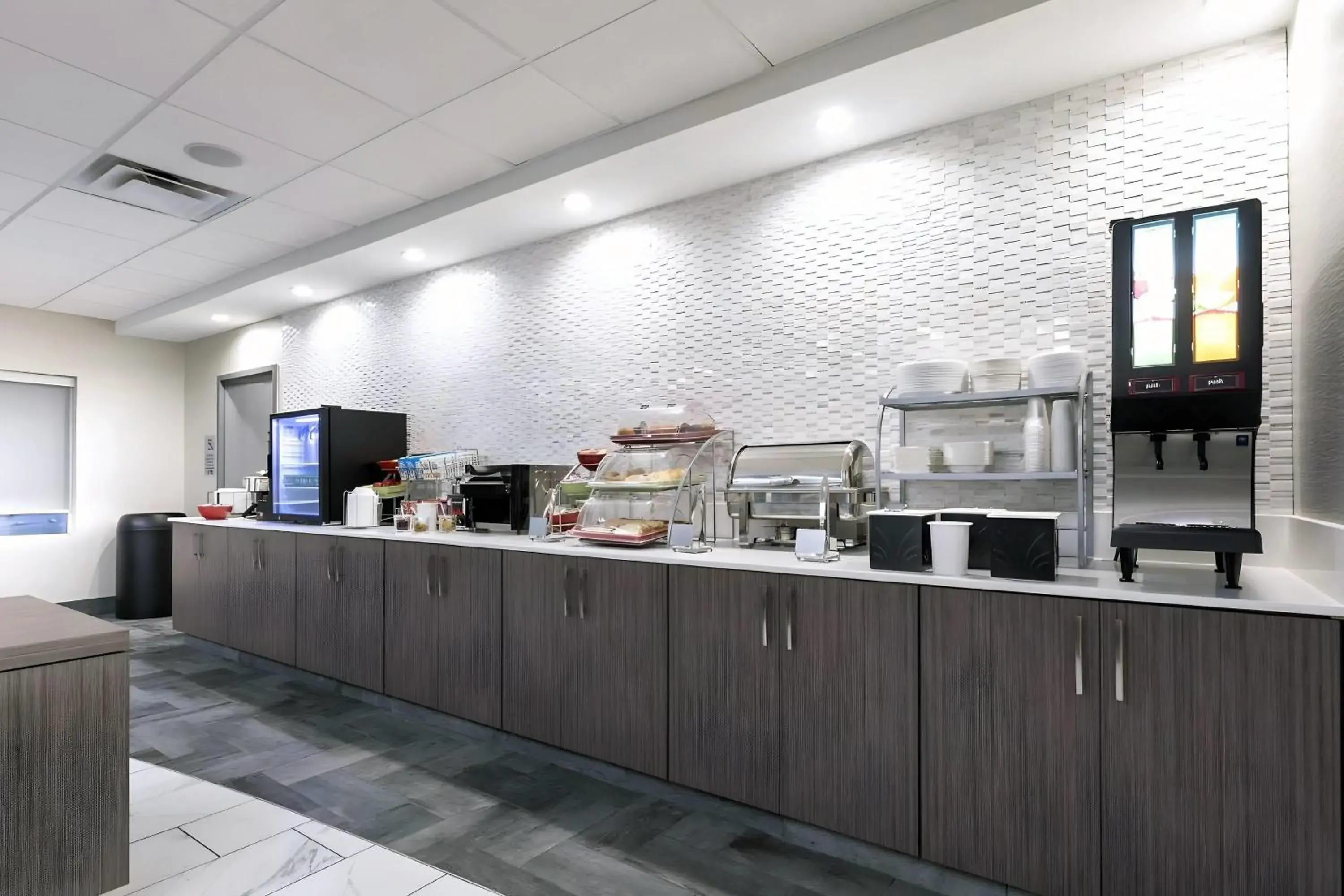 Restaurant/places to eat in Wingate Augusta Washington Road by Wyndham Restaurant/places to eat in Wingate Augusta Washington Road by Wyndham