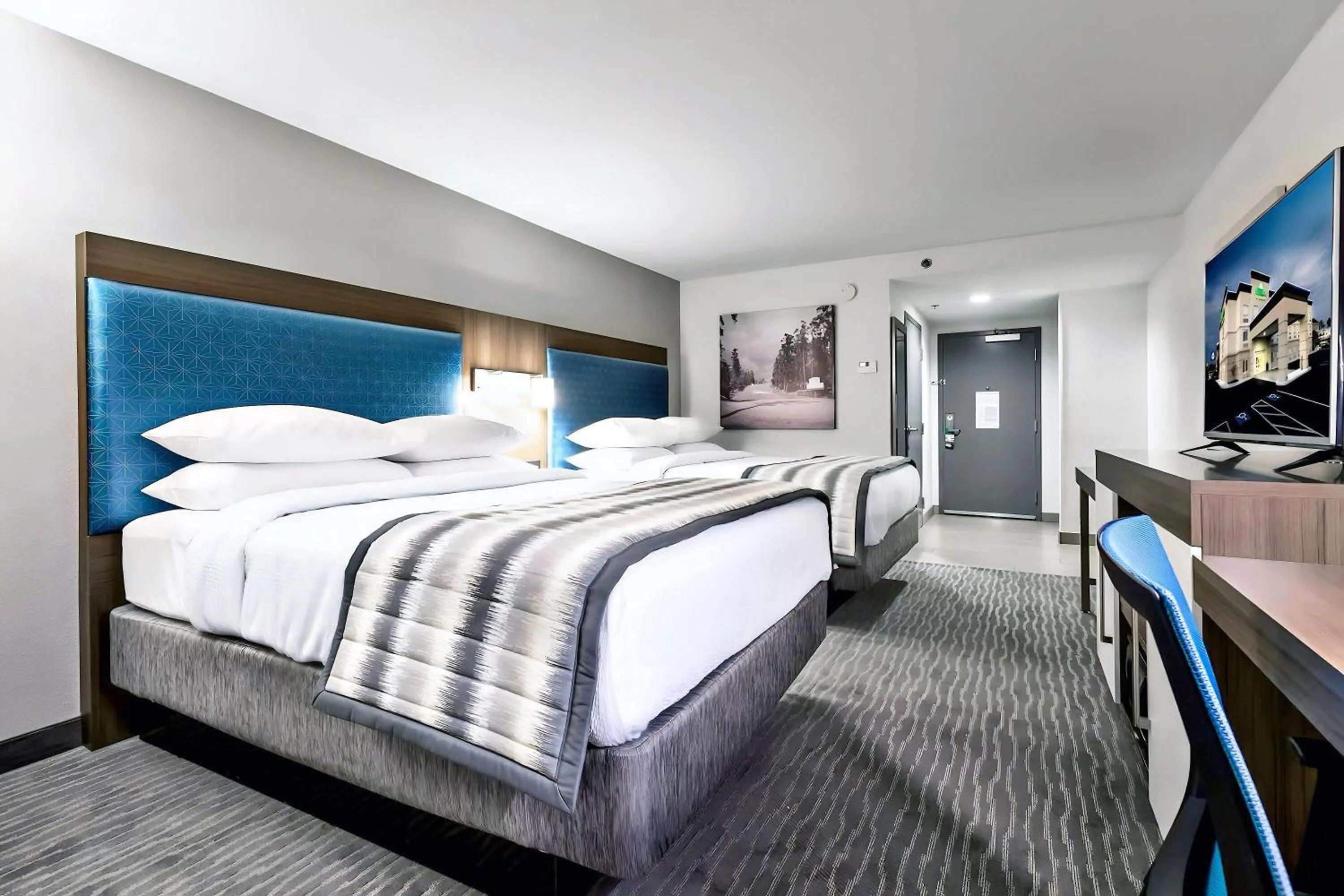 Photo of the whole room, Bed in Wingate Augusta Washington Road by Wyndham