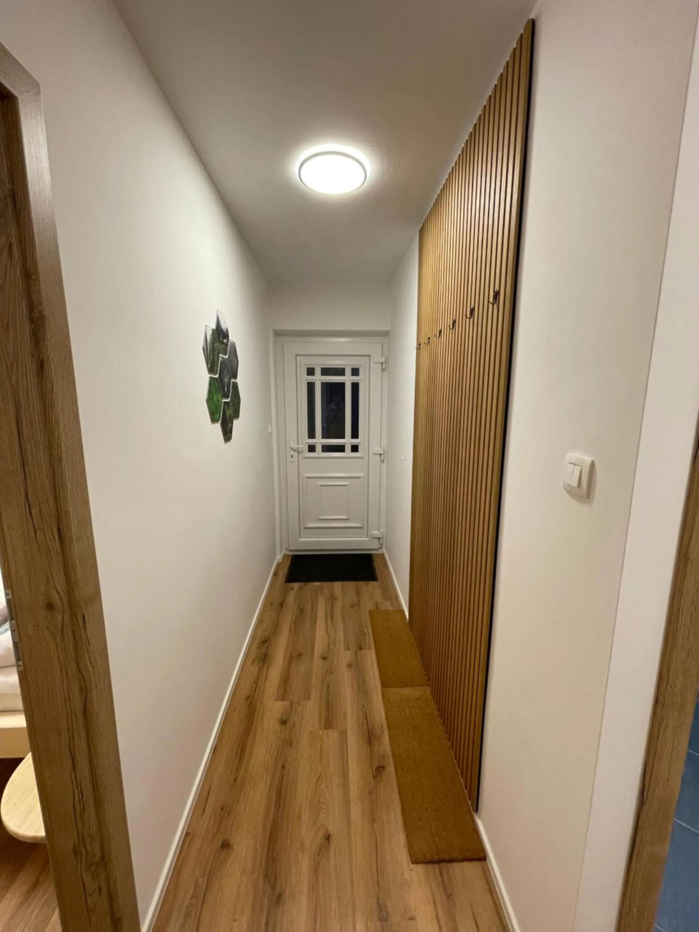 wardrobe in Apartma Guide 360