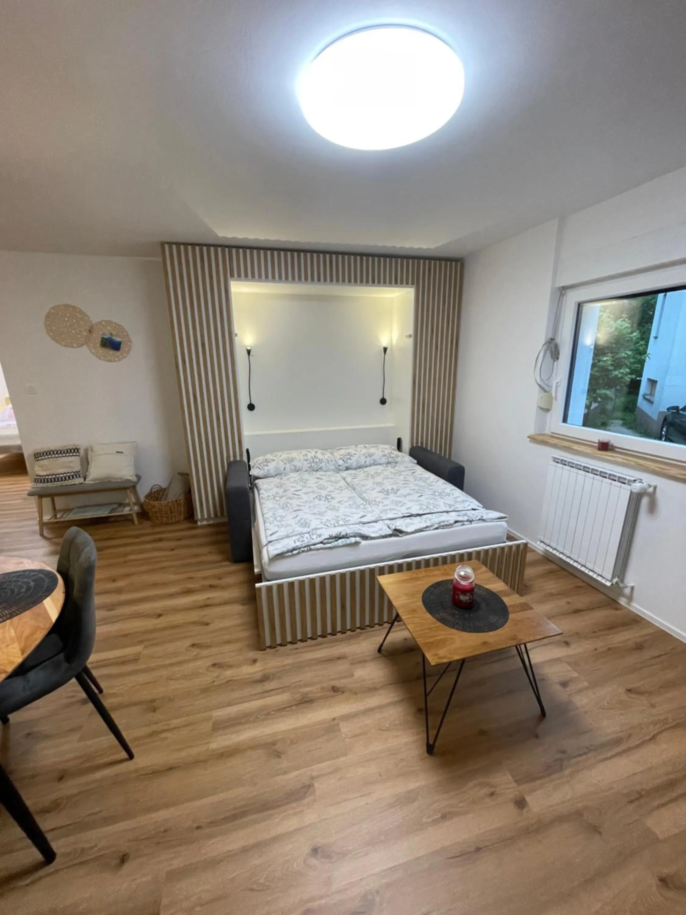 Bed in Apartma Guide 360