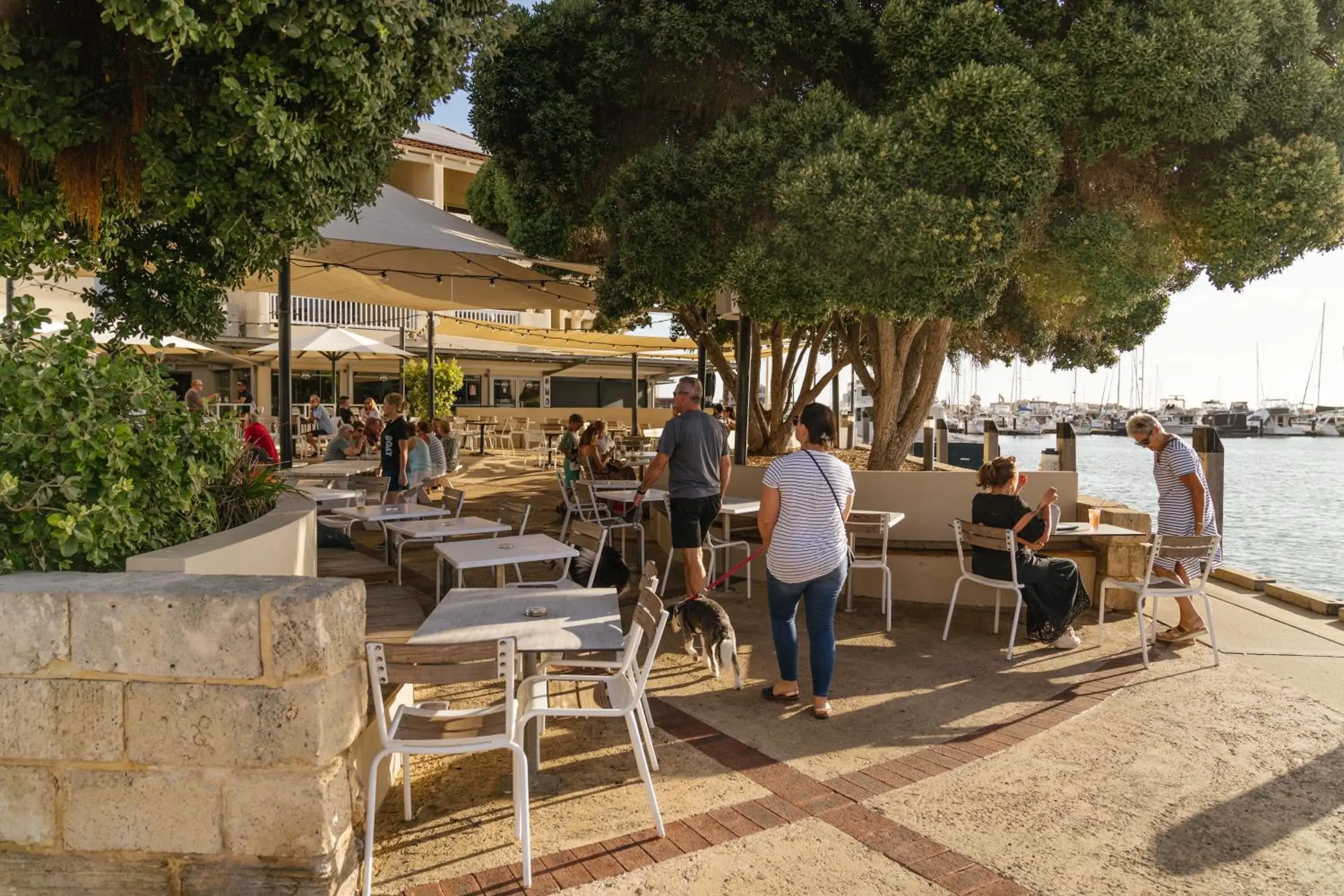 Restaurant/places to eat in The Marina Hotel - Mindarie Restaurant/places to eat in The Marina Hotel - Mindarie