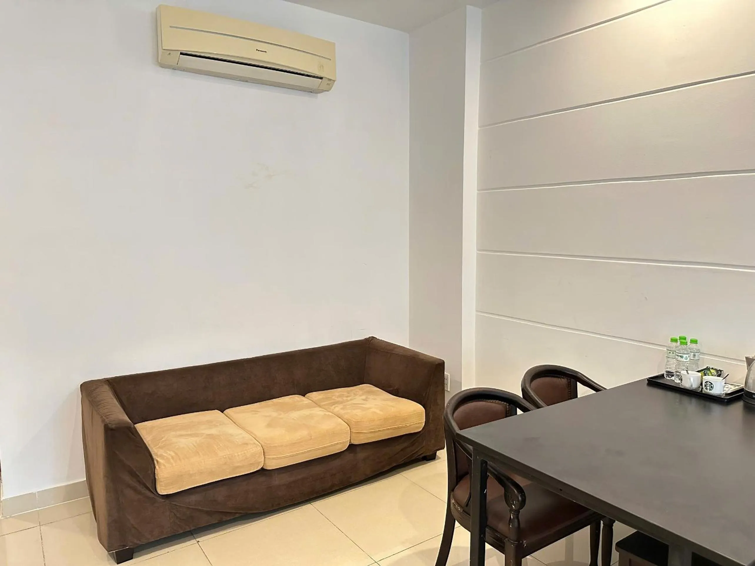 air conditioner in Nicecy Daily - Bui Vien Walking Street