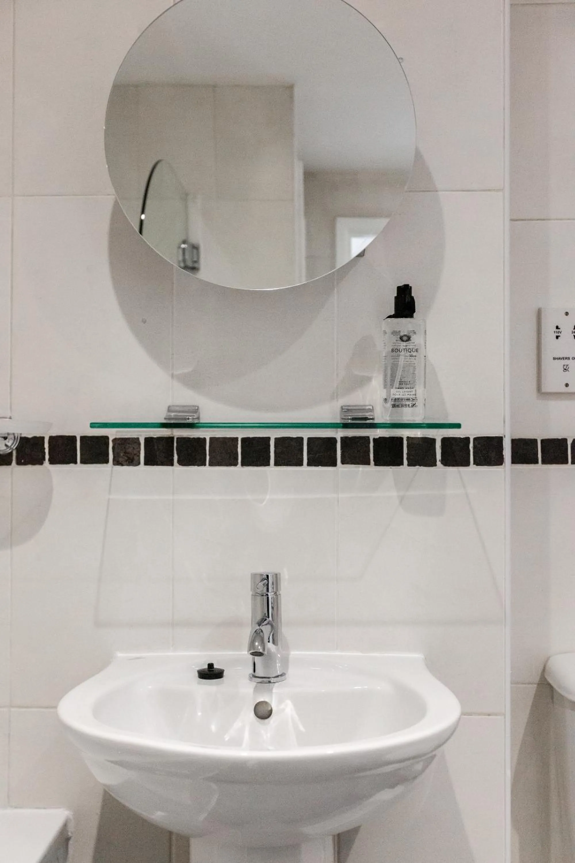 Bathroom in RST Cumberland Street
