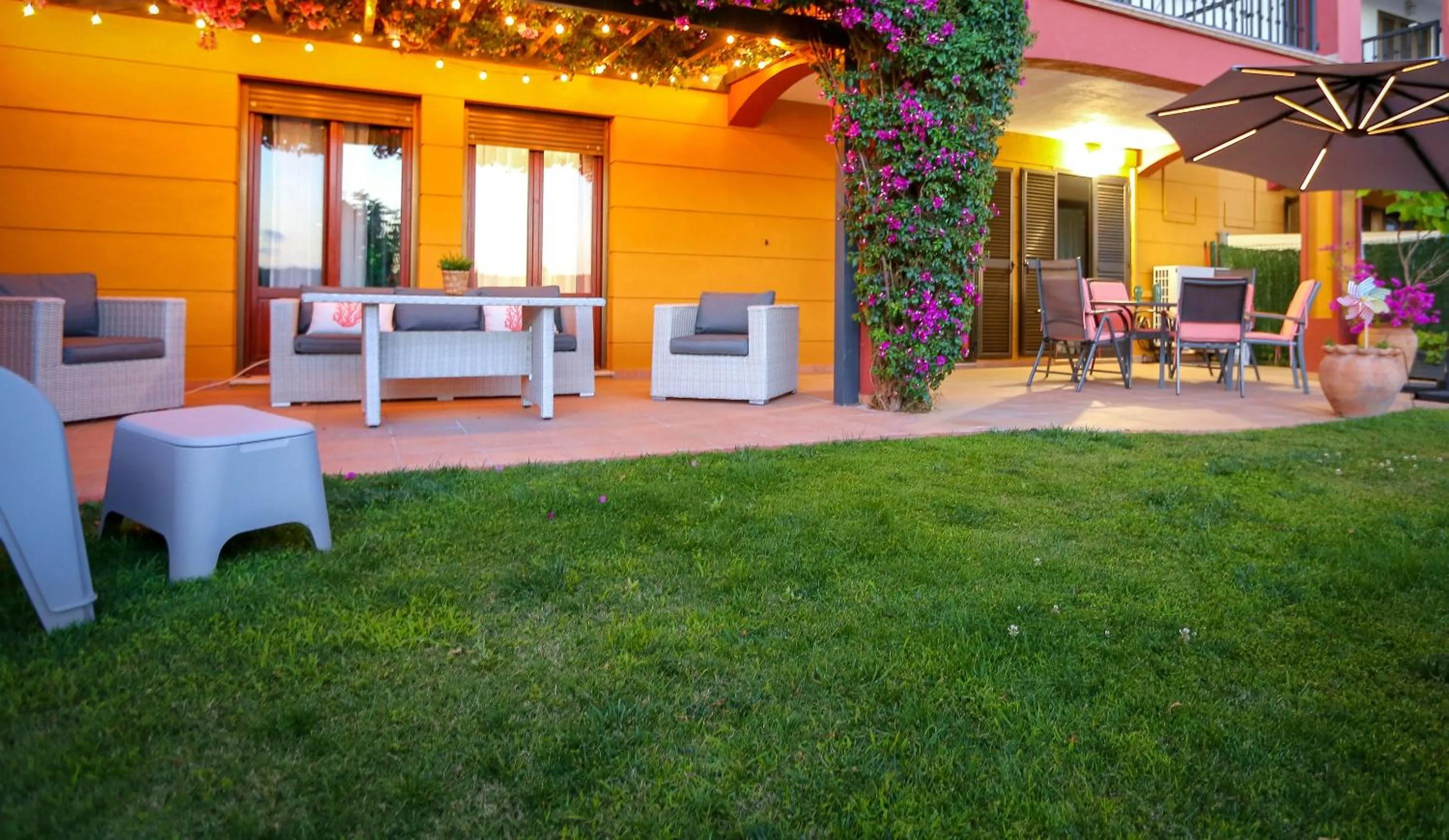 Garden in Pura Villa- Buganvillas Ayamonte