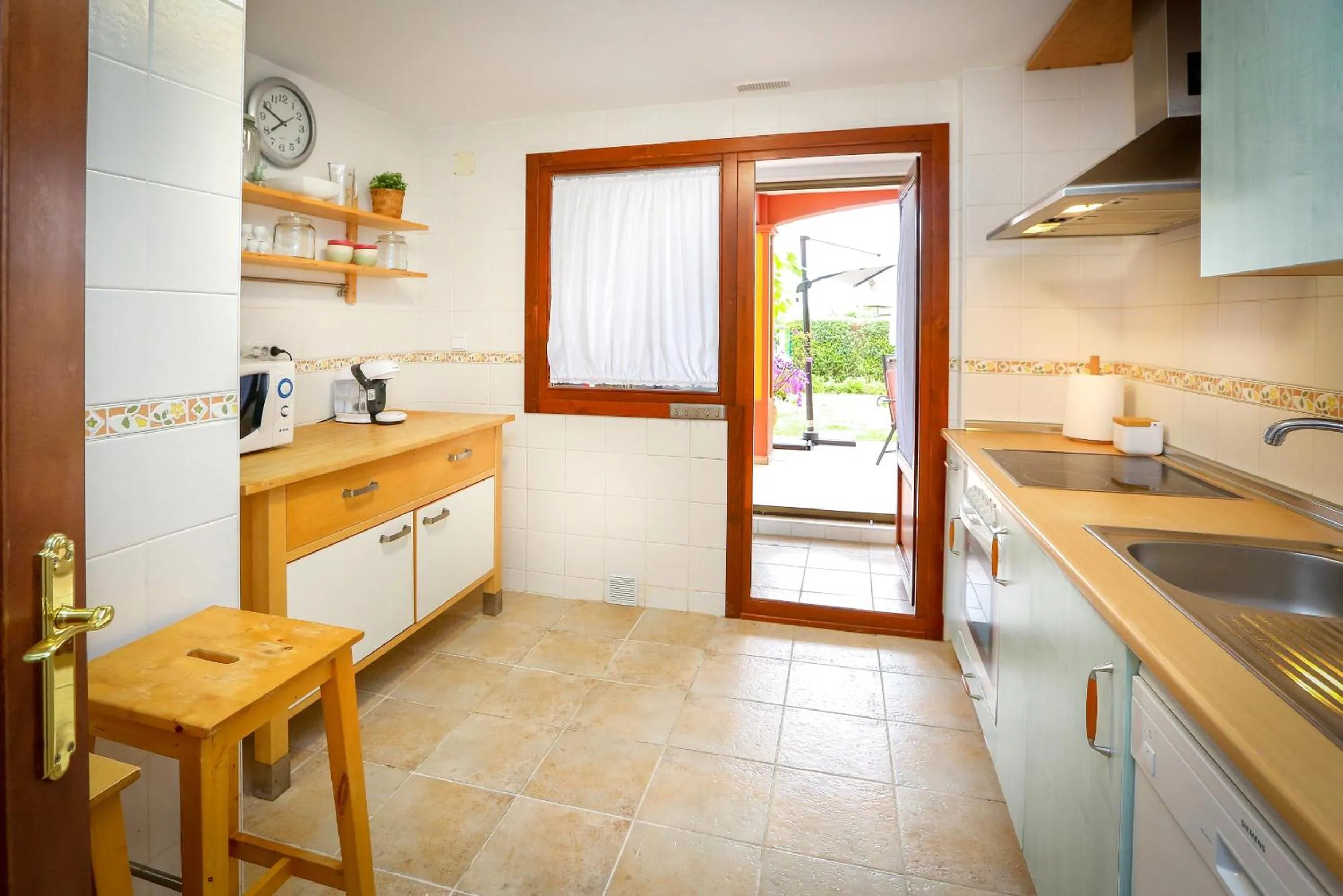 Kitchen or kitchenette in Pura Villa- Buganvillas Ayamonte