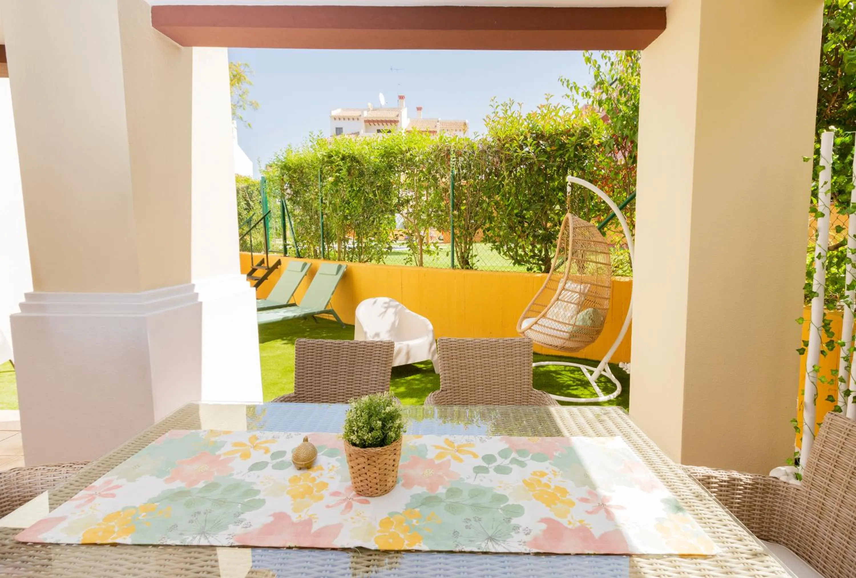 Garden view in Pura Villa- Buganvillas Ayamonte