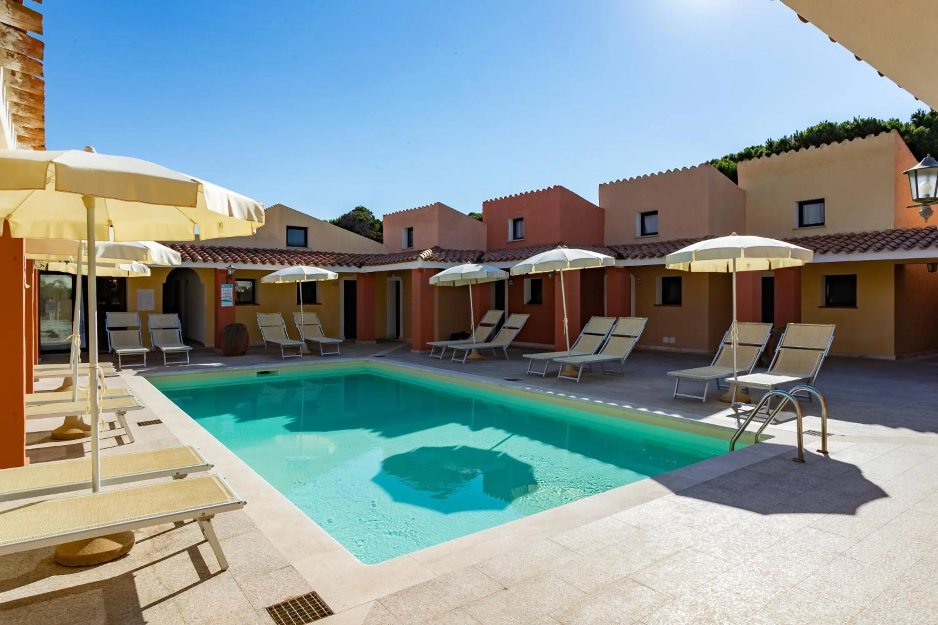 Swimming pool in Club Hotel Marina Seada Beach