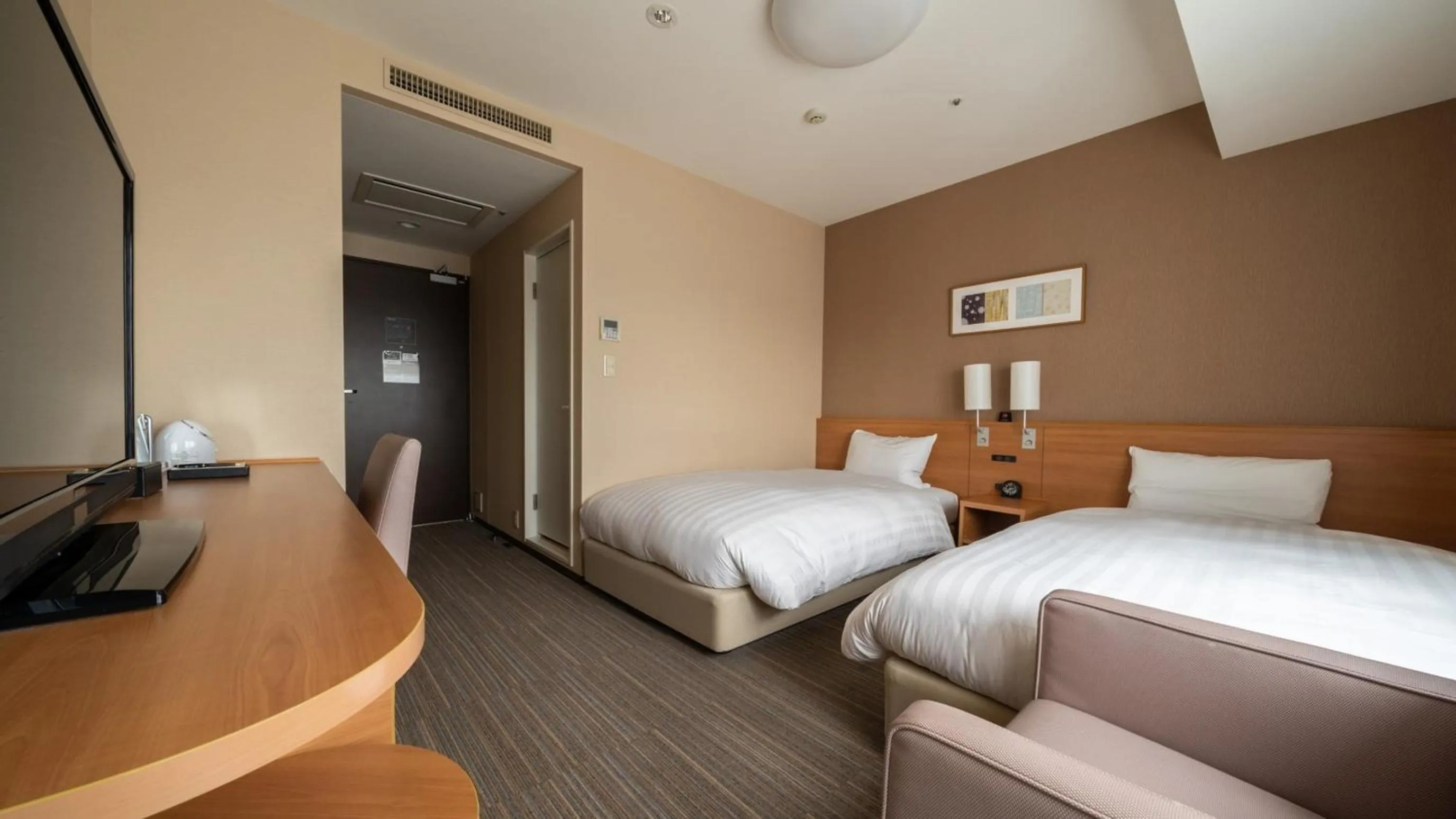 Photo of the whole room, Bed in Via Inn Shinagawa Oimachi