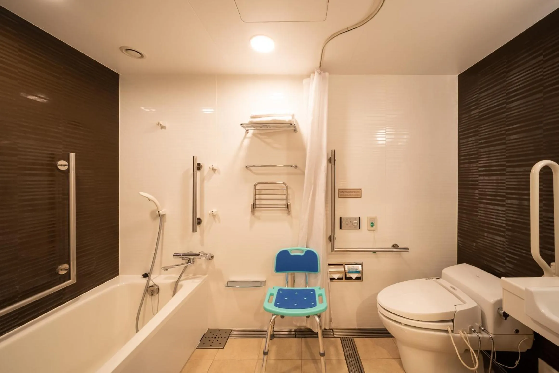 Bath in Via Inn Higashiginza