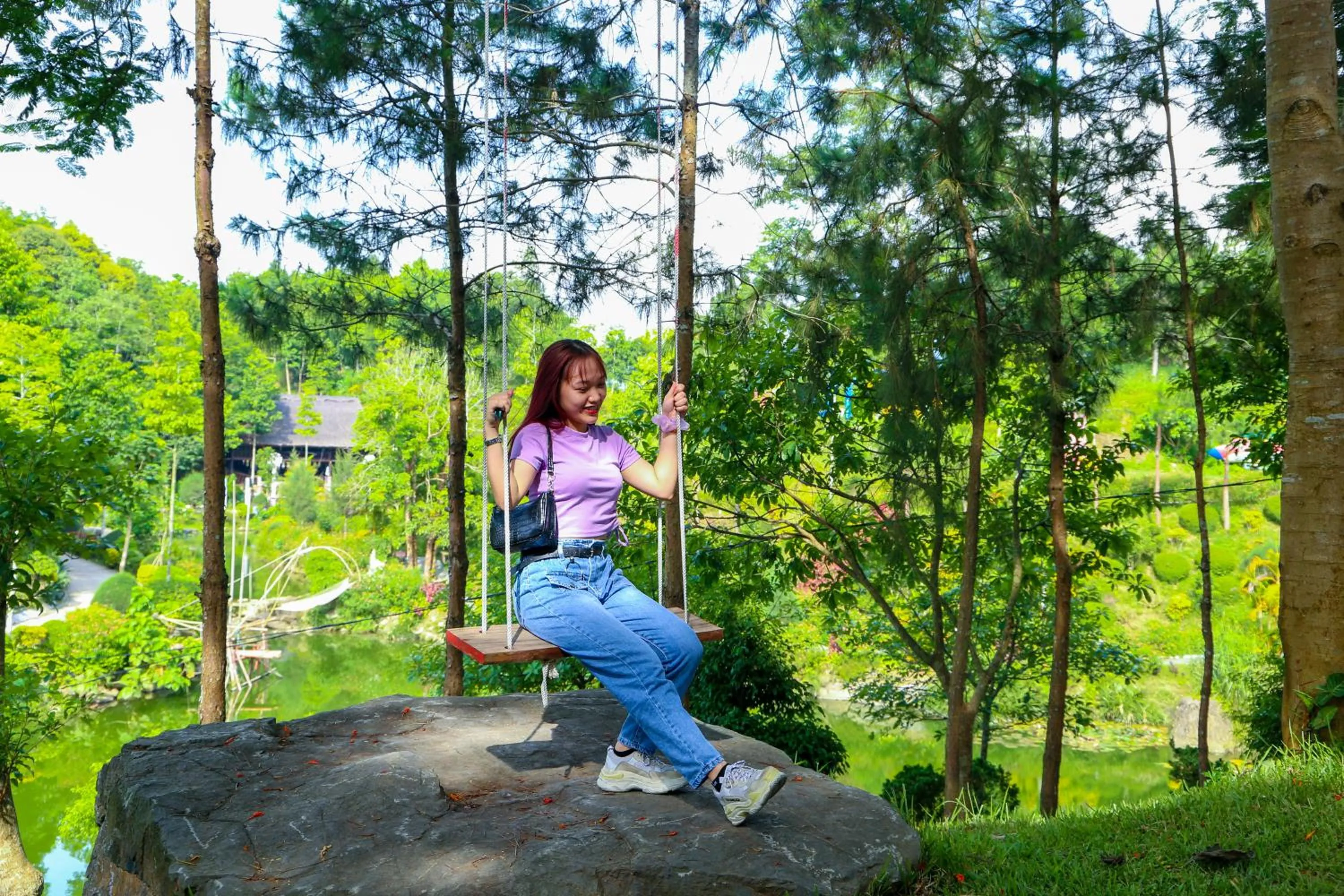 Property building in MEDDOM Park