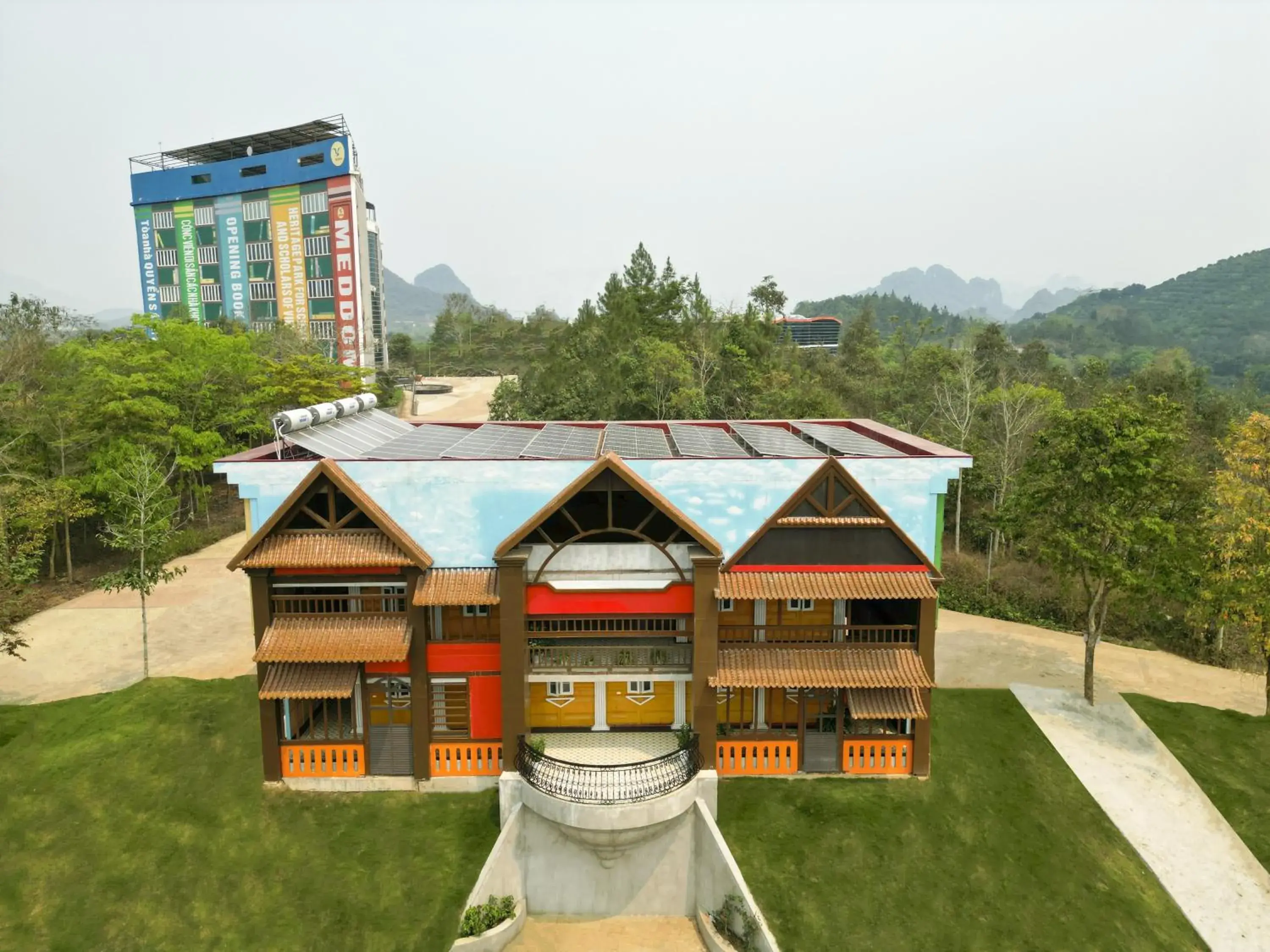 Standard King Room in MEDDOM Park Standard King Room in MEDDOM Park