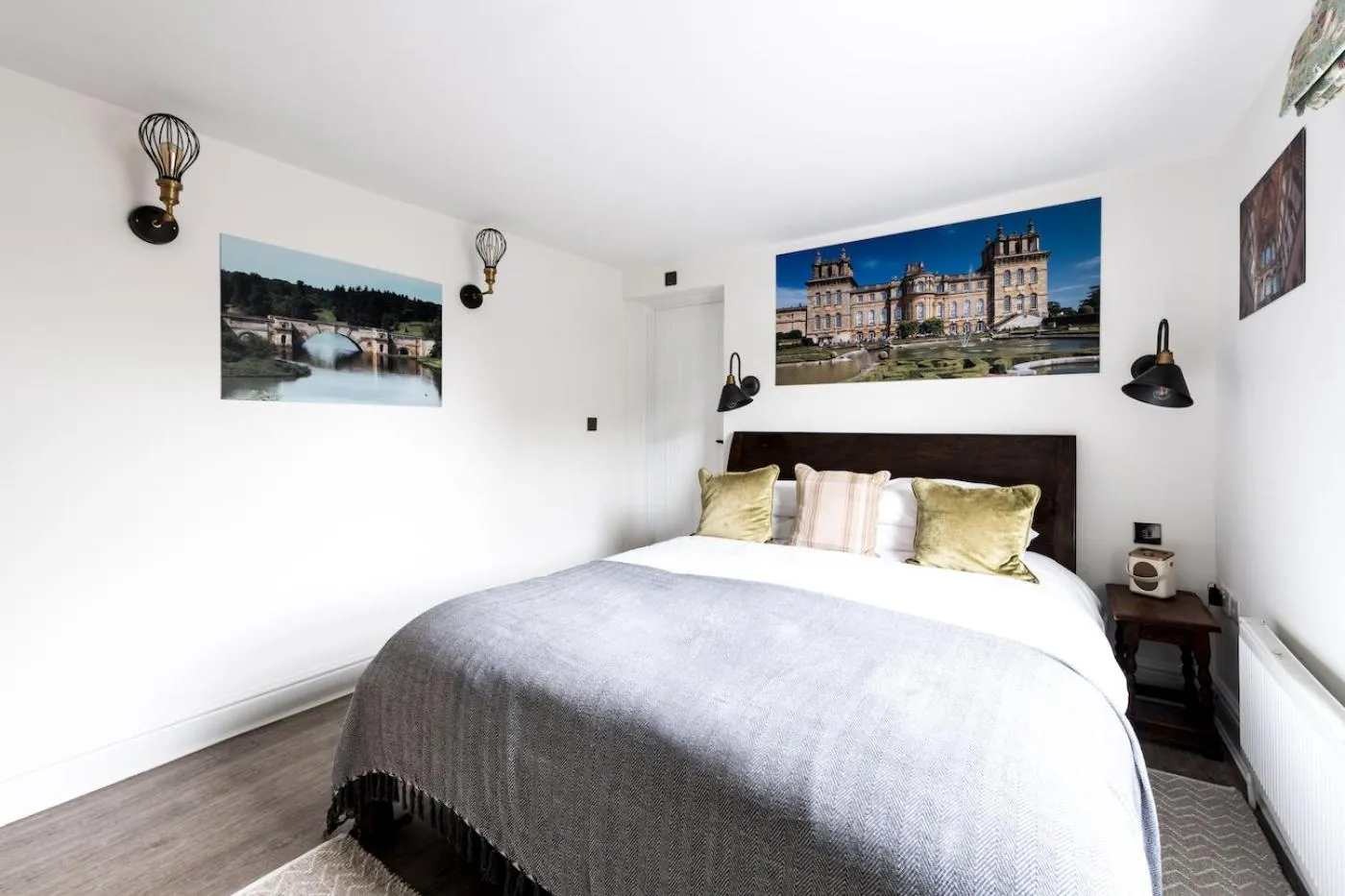 Bed in The Queen's Arms