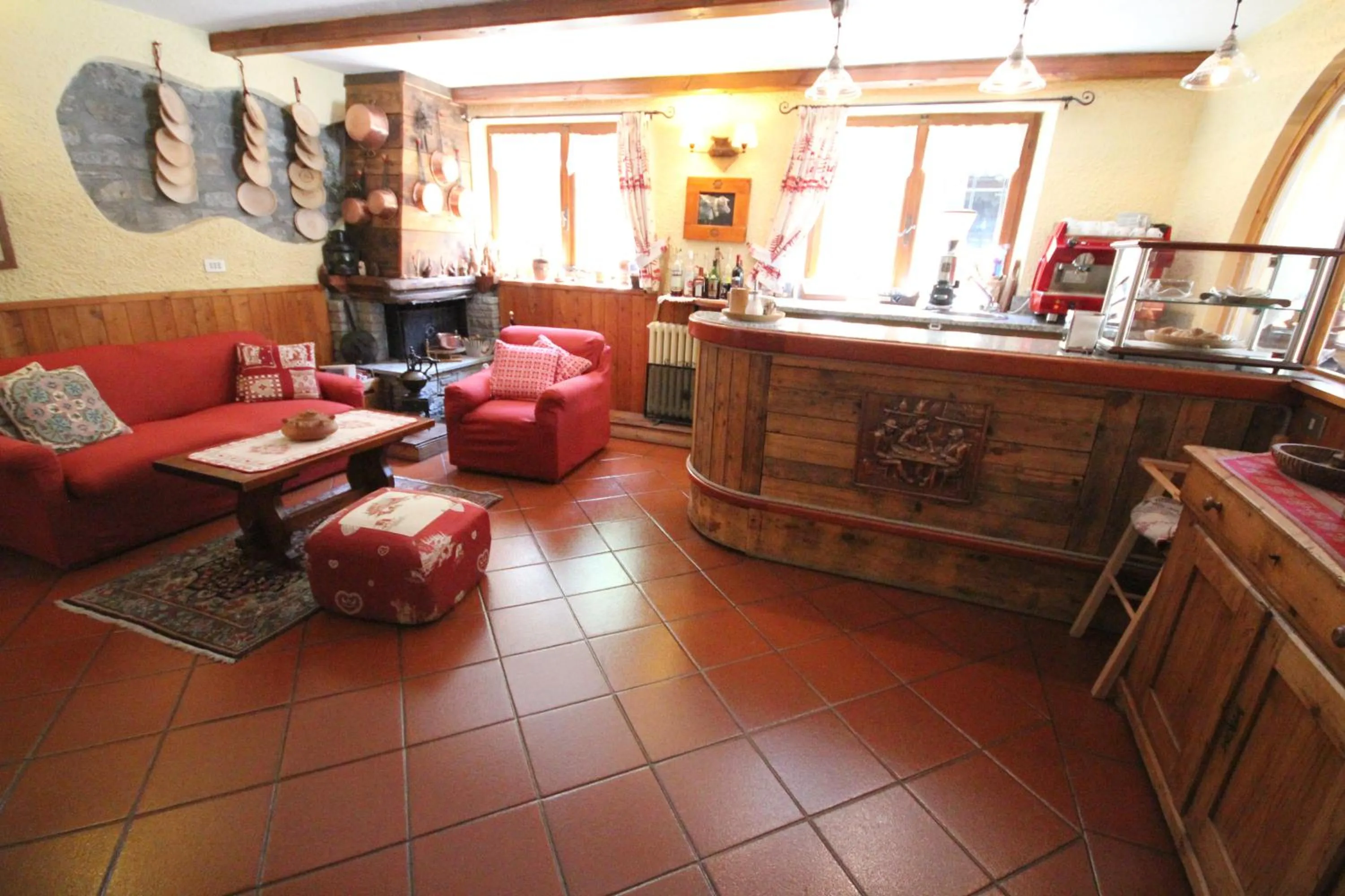 Lounge or bar in Maison Laurent